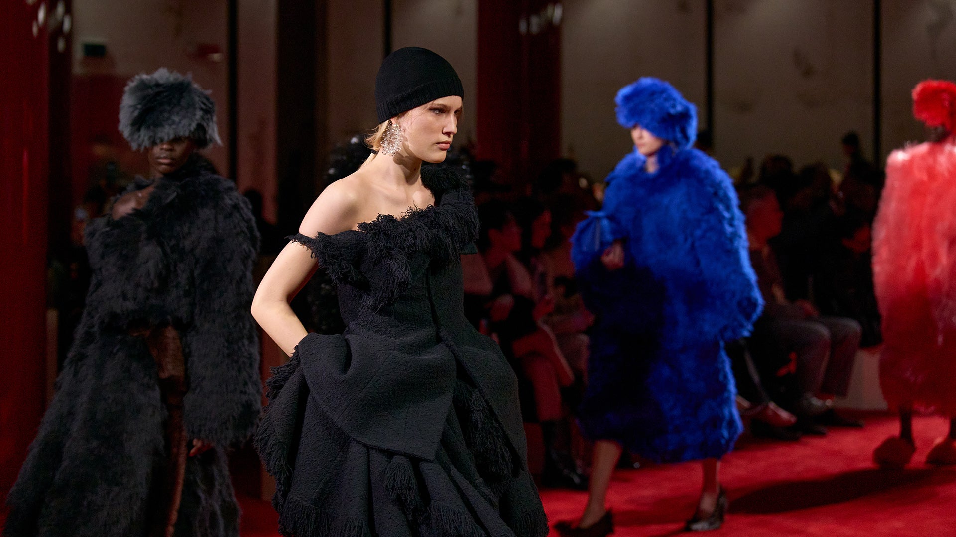 BV_W26_FINALE_WW_LINE JP_16x9_NO LOGO