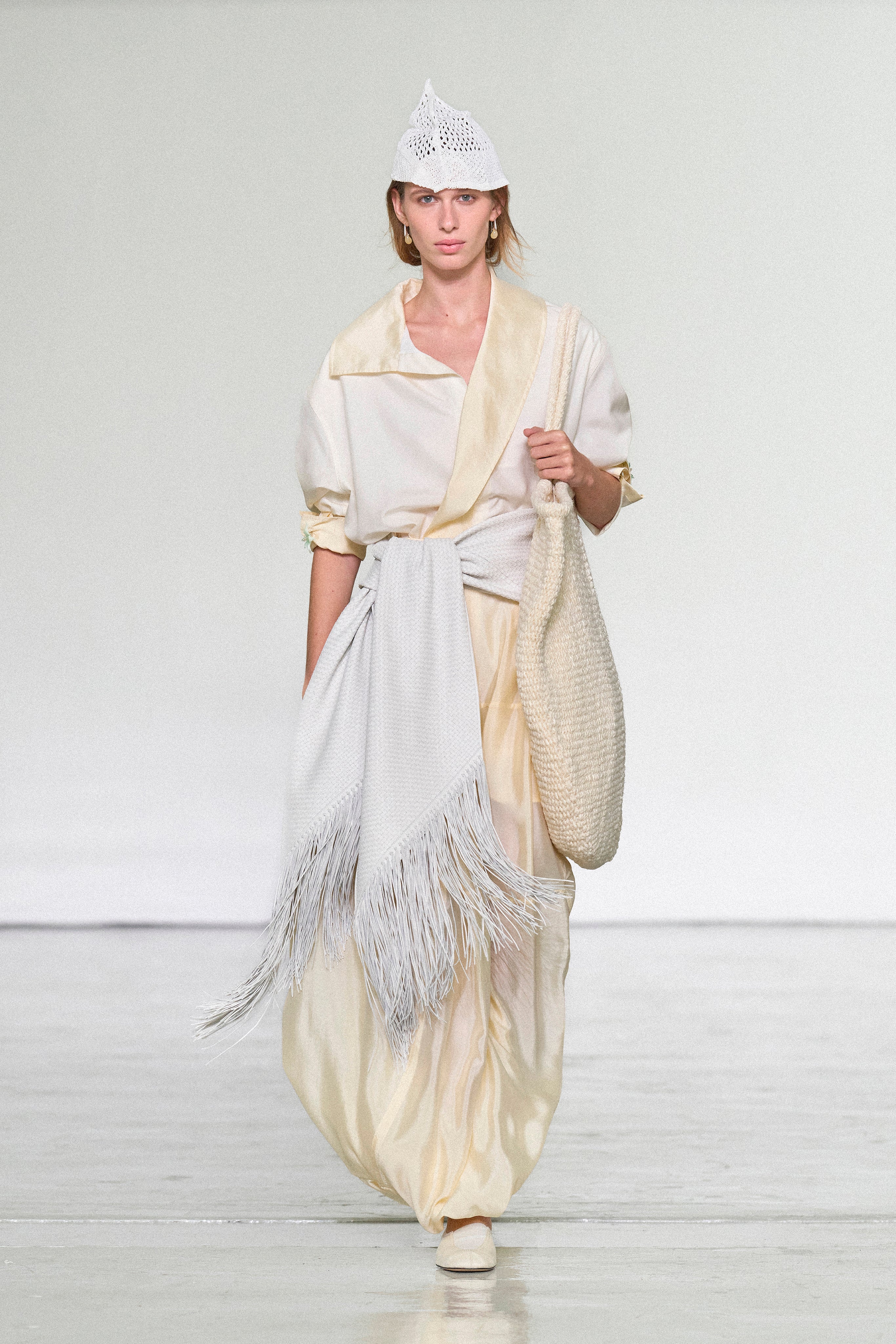 SUMMER27_LOOK_02_W_FIO00034