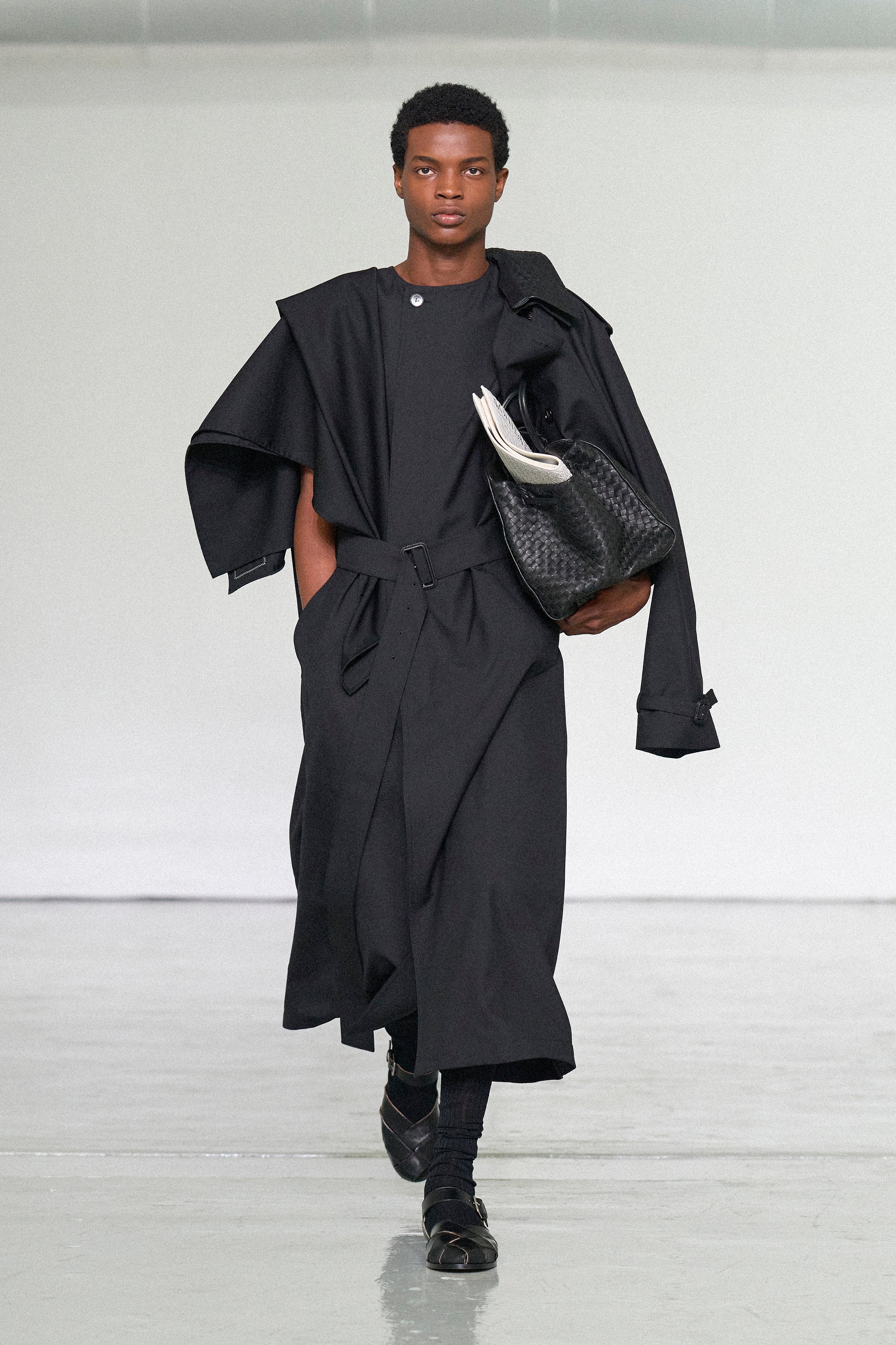 SUMMER27_LOOK_08_M_FIO00142