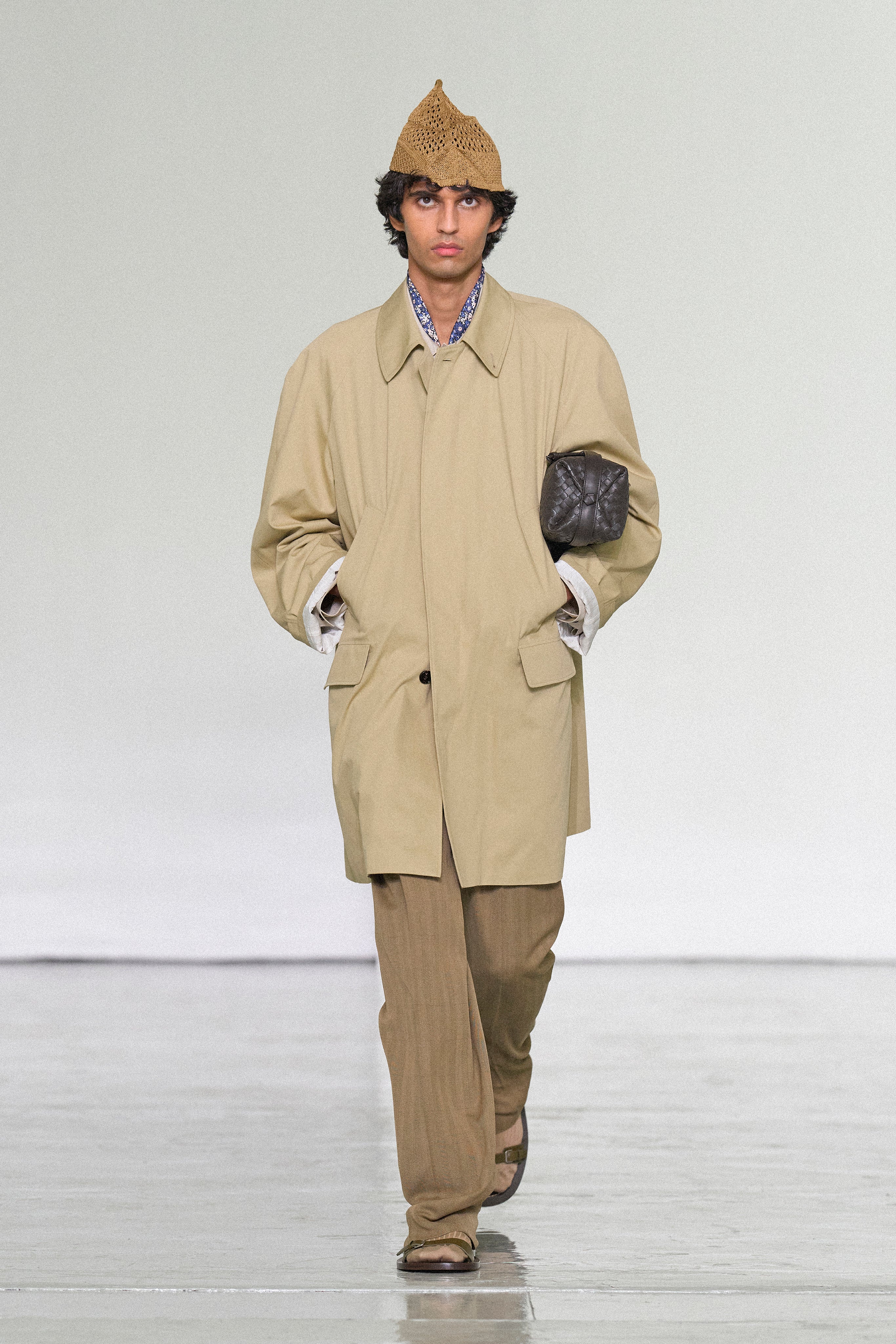 SUMMER27_LOOK_25_M_FIO00501