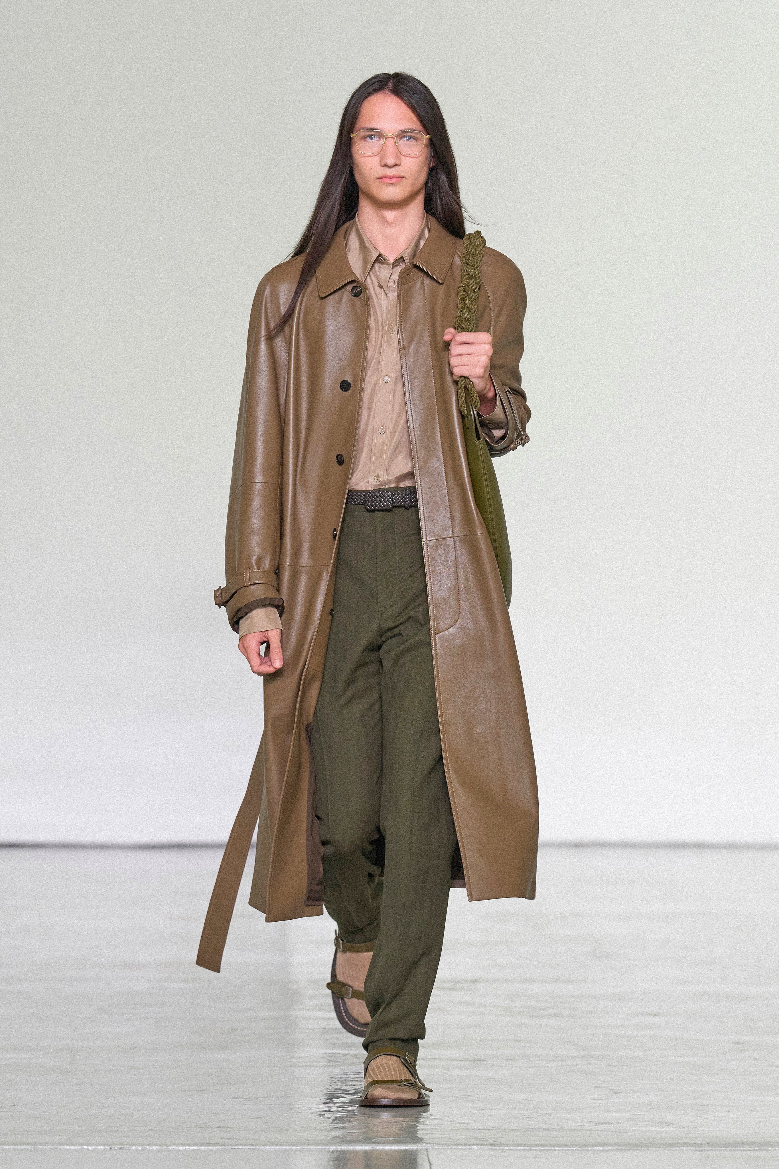 SUMMER27_LOOK_26_W_FIO00522