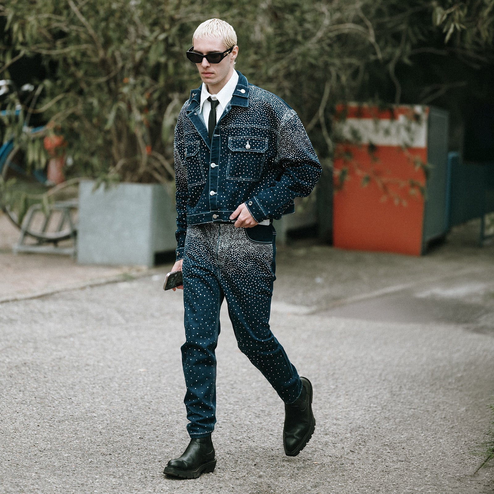 02_13_chelasea_boots_1600x1600_8