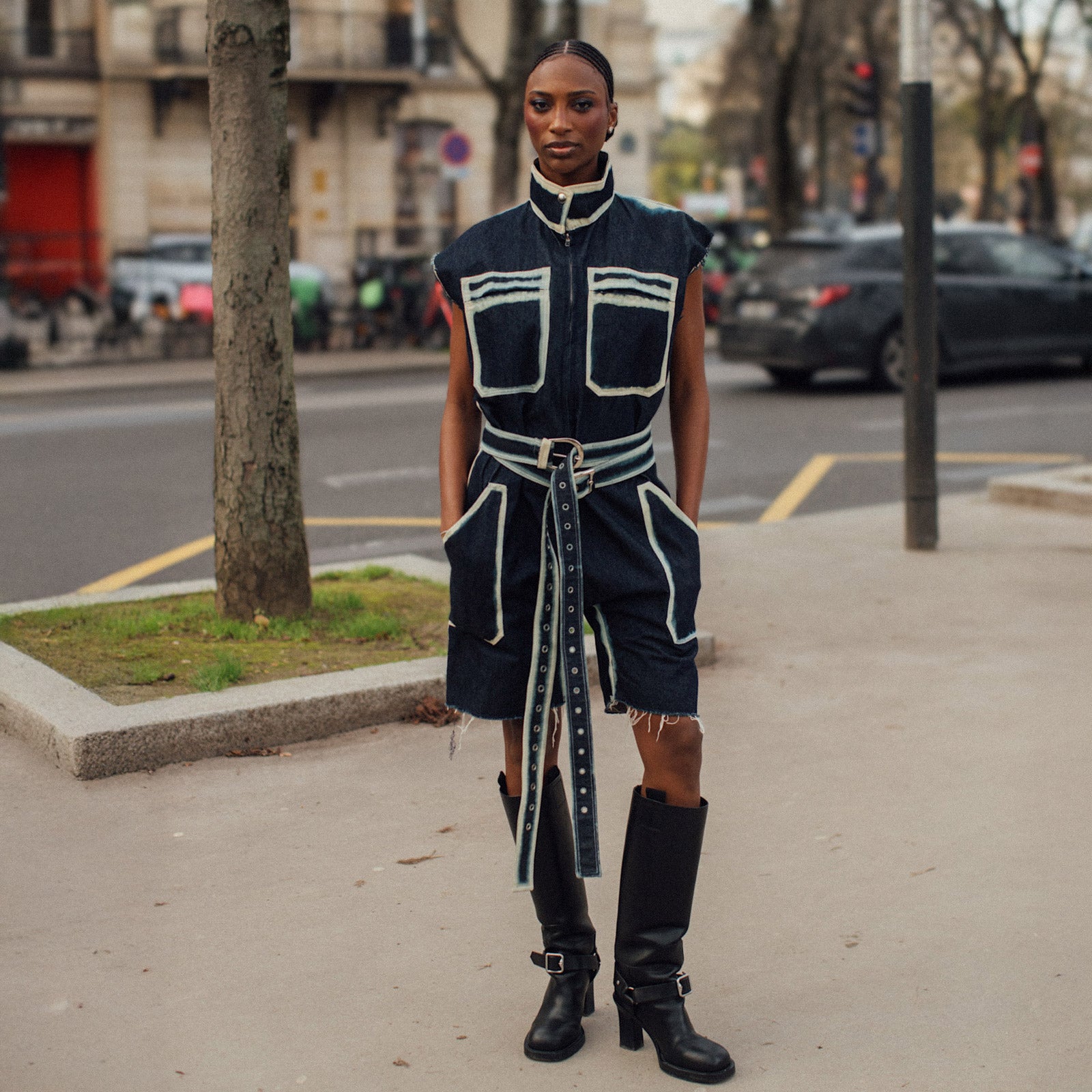 04_01_BERMUDA_THE_ROOSTER_IMG1600x1600_5