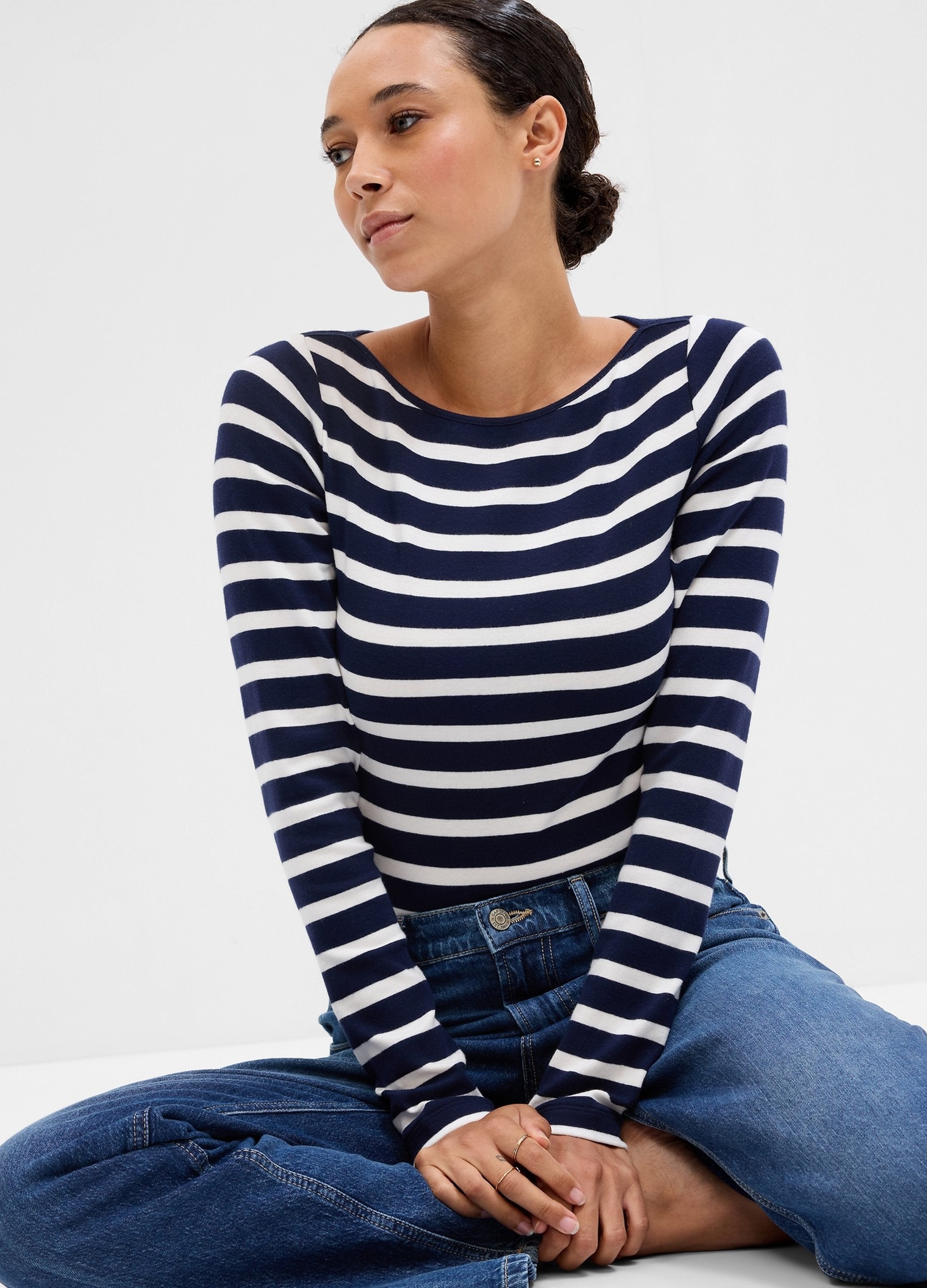 T-shirt A Righe Con Scollo A Barca