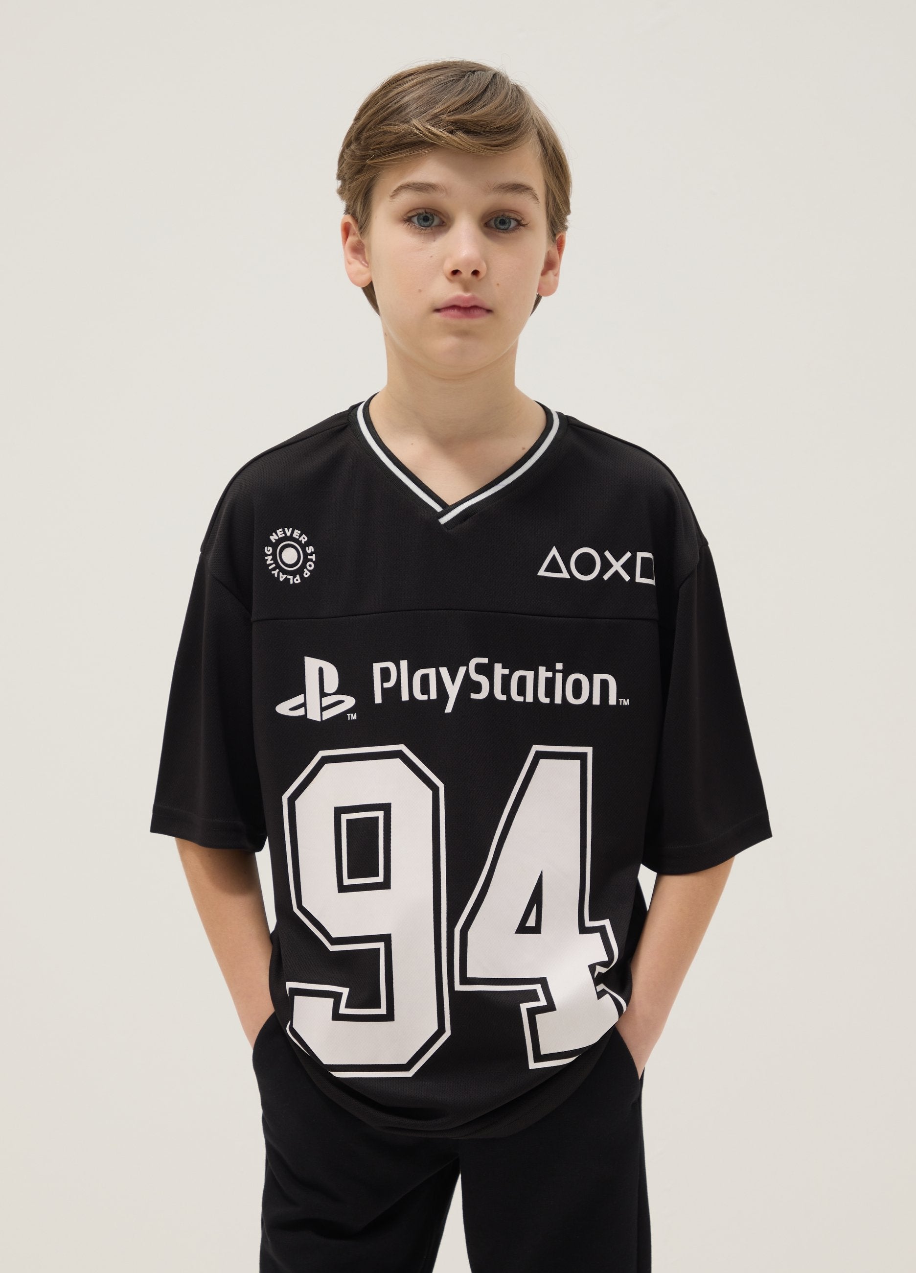 T-shirt In Puro Cotone Nero Da Bambino Regular Fit Con Logo Playstation