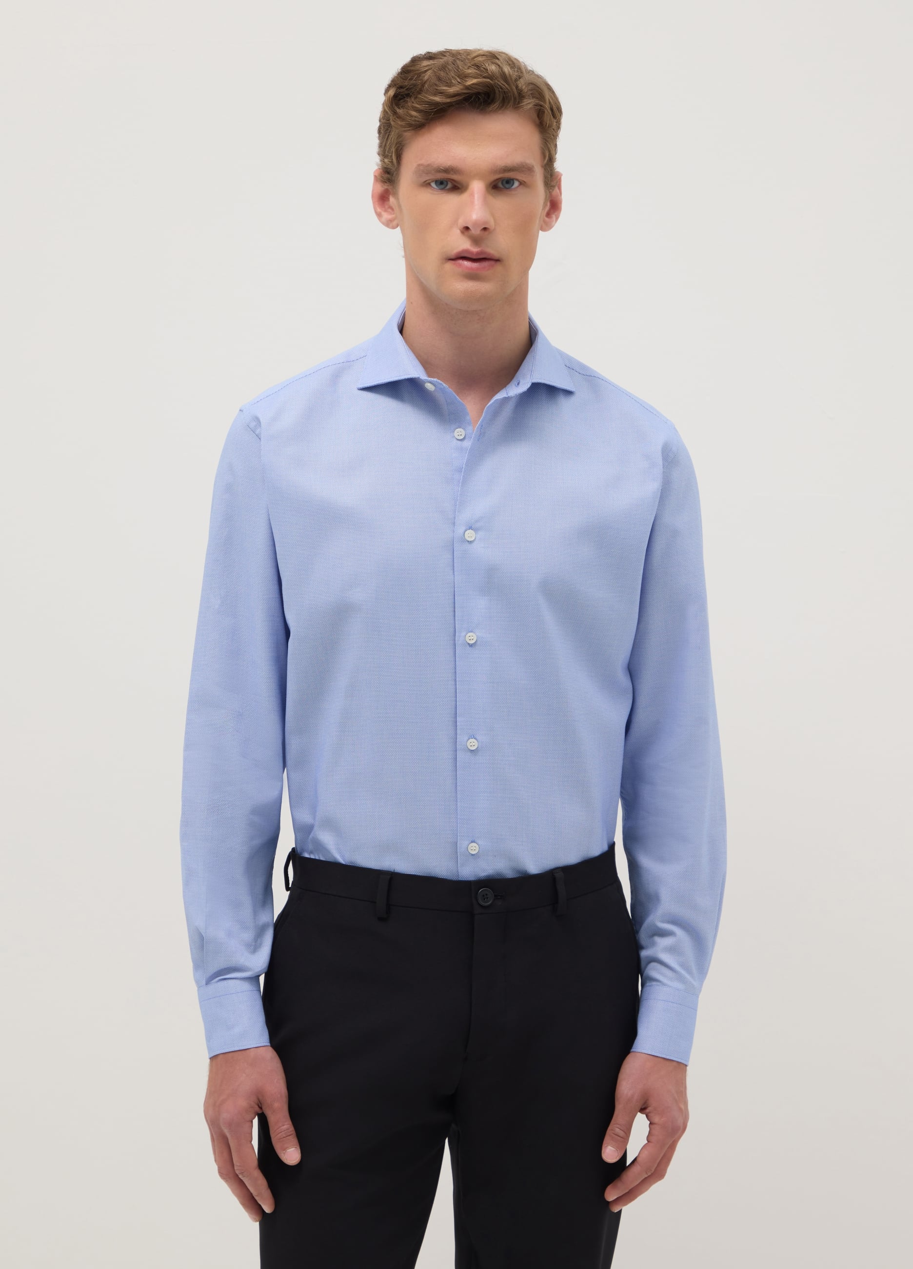 Camicia Azzurra In Puro Cotone Con Colletto Alla Francese Regular Fit Easy Iron