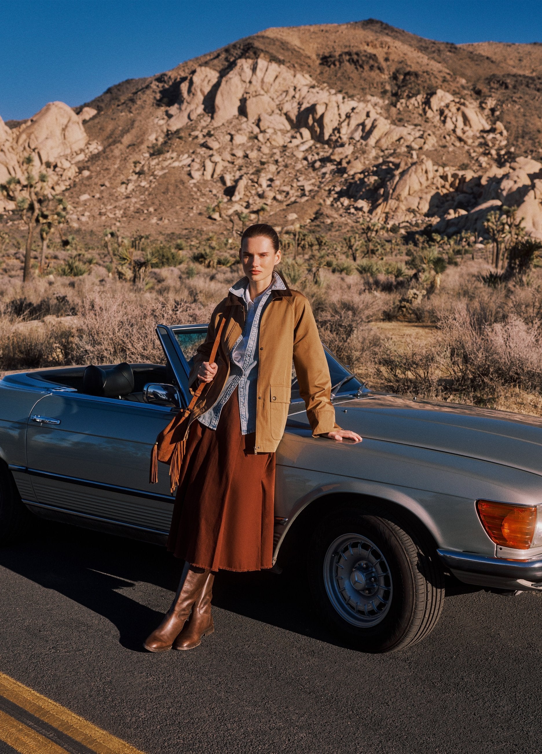 Giacca In Misto Cotone Marrone Regular Fit Con Colletto A Contrasto