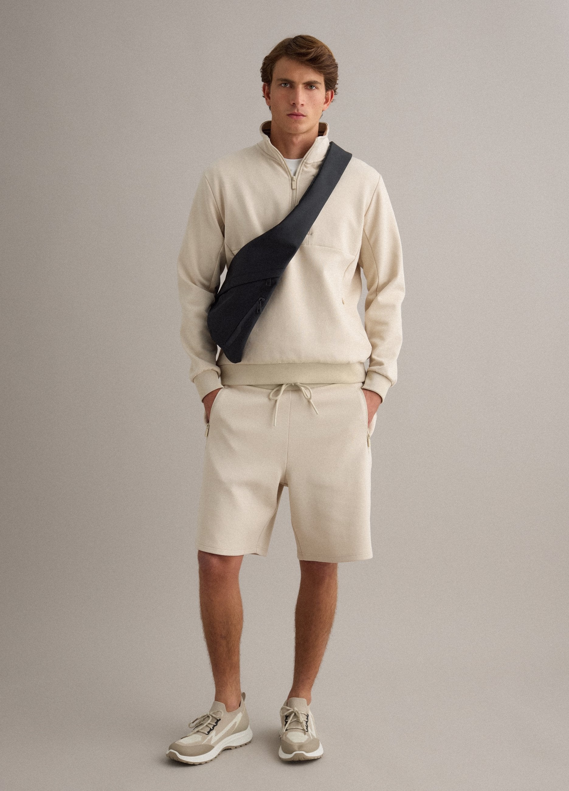 Bermuda In Misto Cotone Elasticizzato Beige Regular Fit