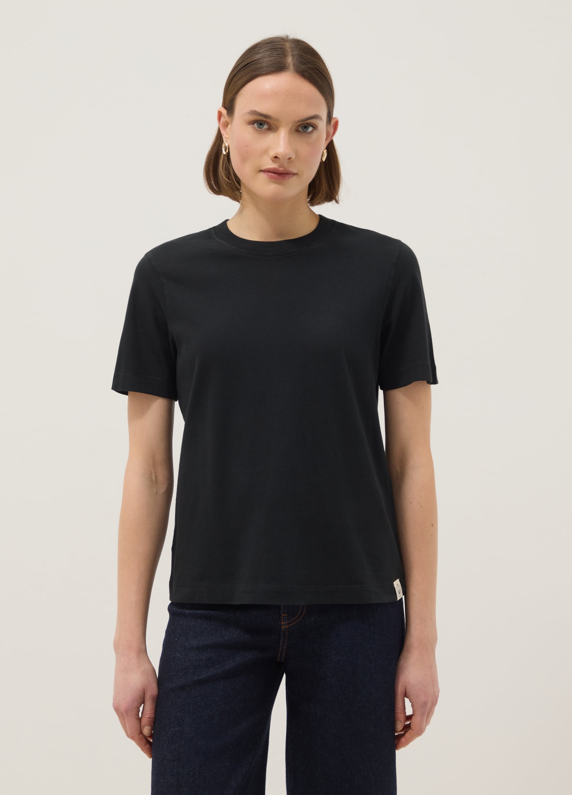 T-shirt Nera Girocollo In Puro Cotone Italiano Regular Fit