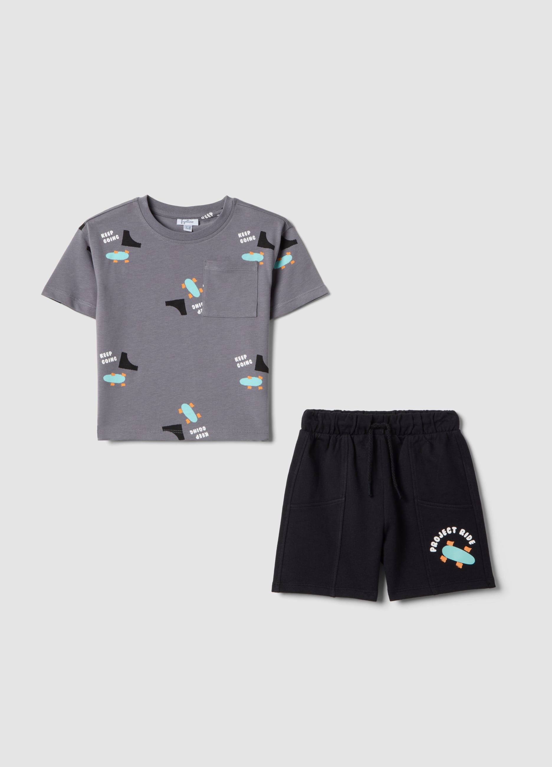 Set In Puro Cotone Multicolor Da Bimbo Con Stampe Skateboard