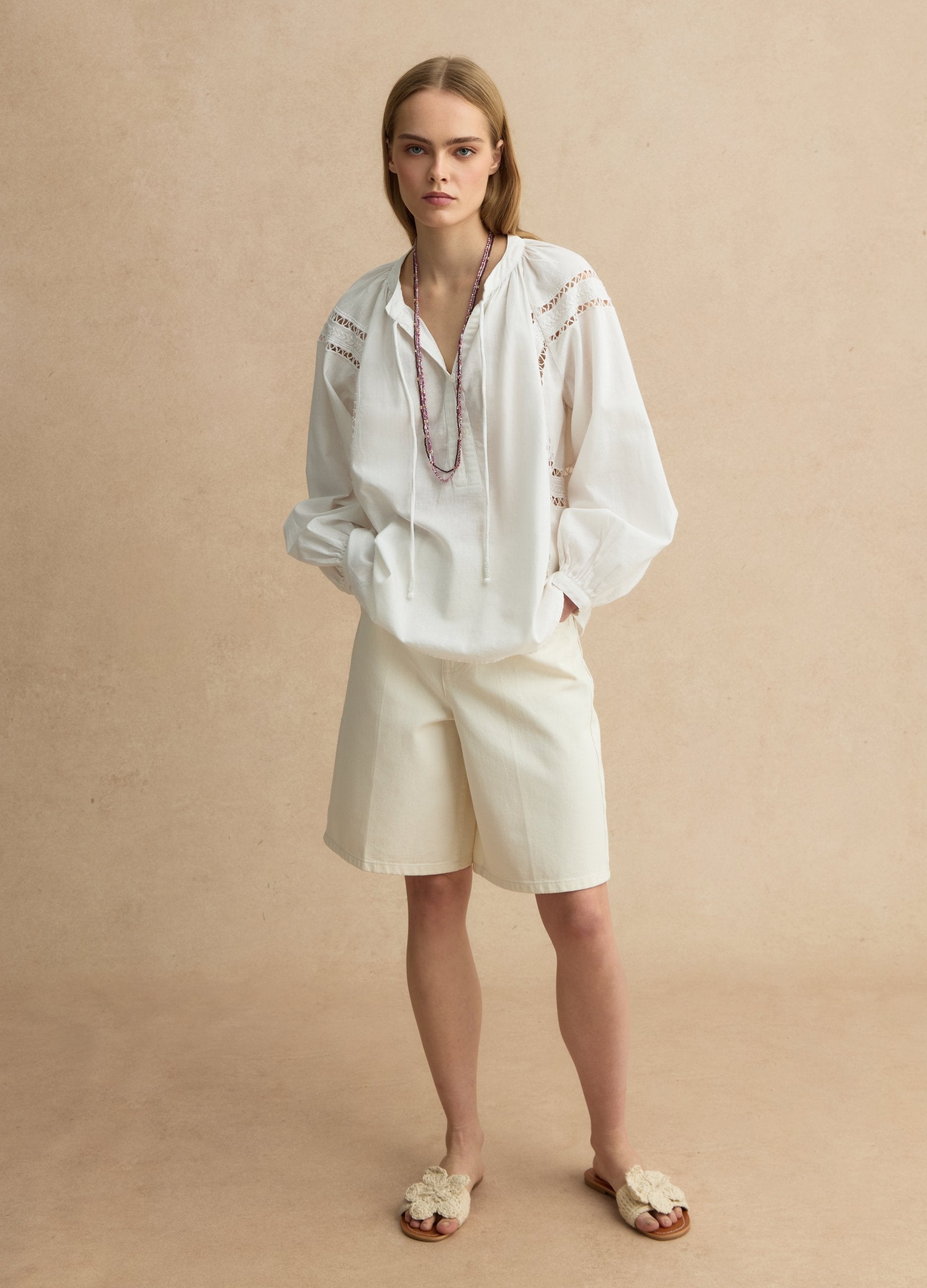 Blusa In Misto Cotone E Lino Bianca Regular Fit Con Dettagli Traforati