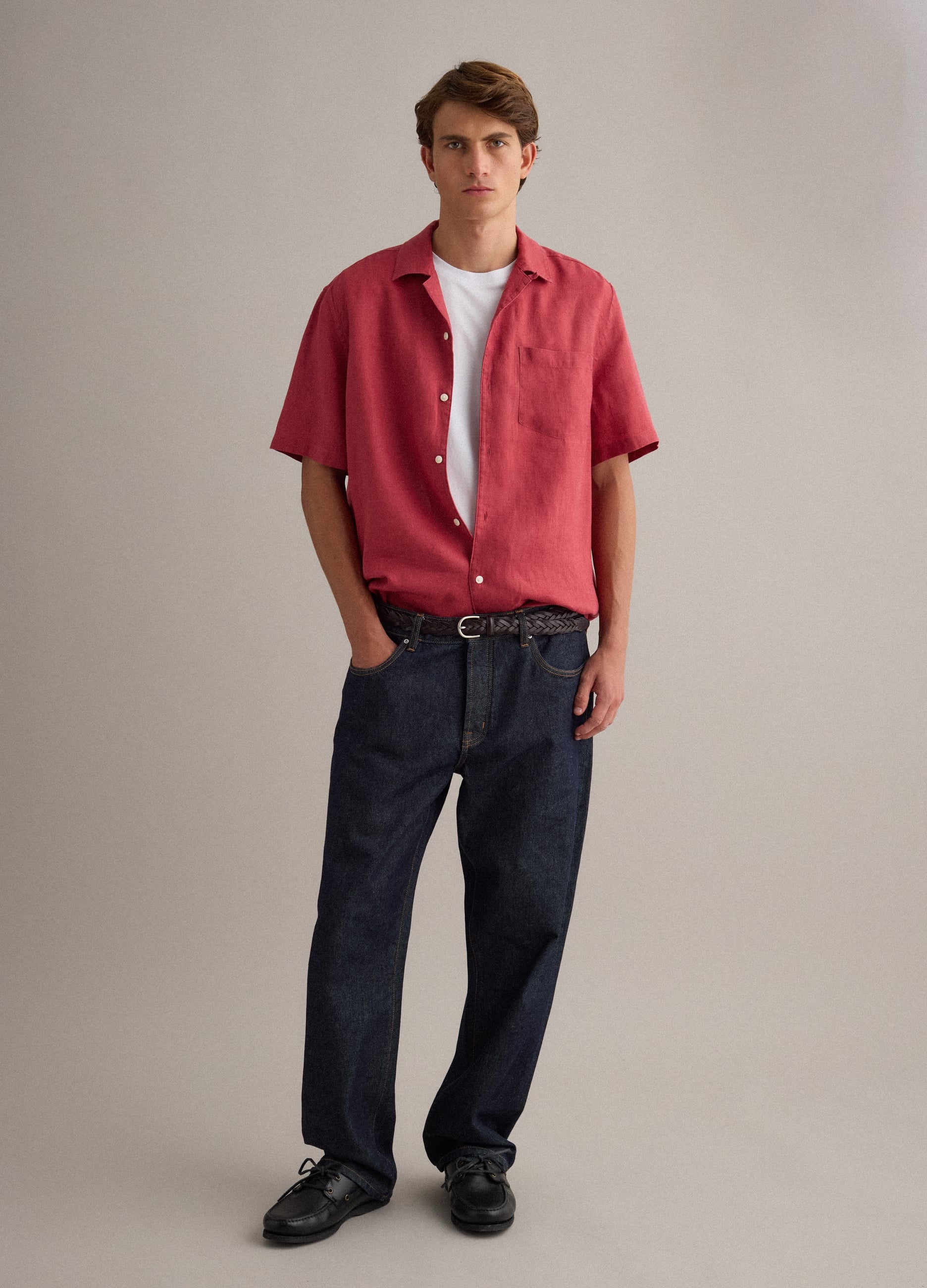 Camicia Rossa Con Collo Bowling In Puro Lino