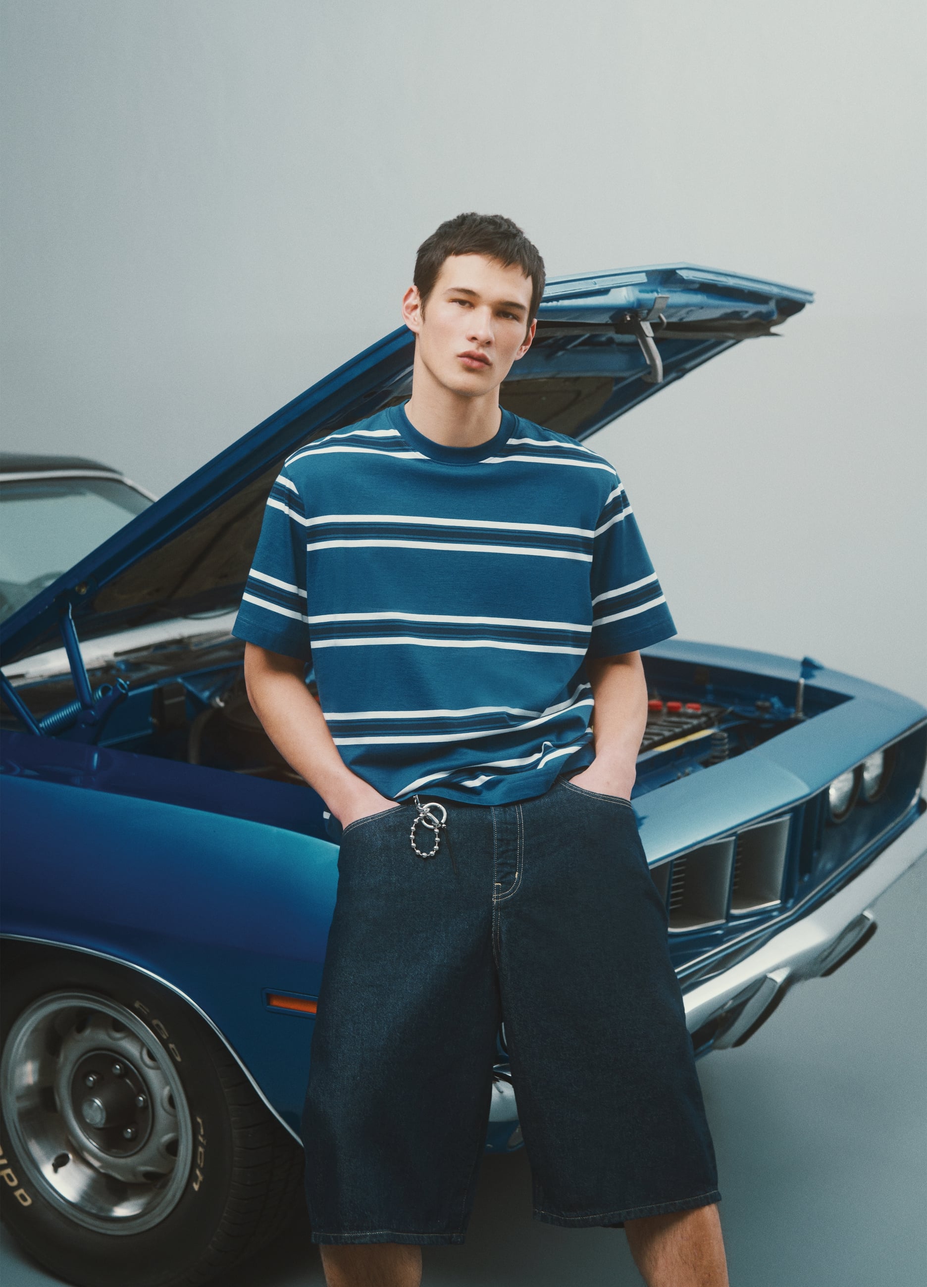 T-shirt Blu A Righe In Puro Cotone