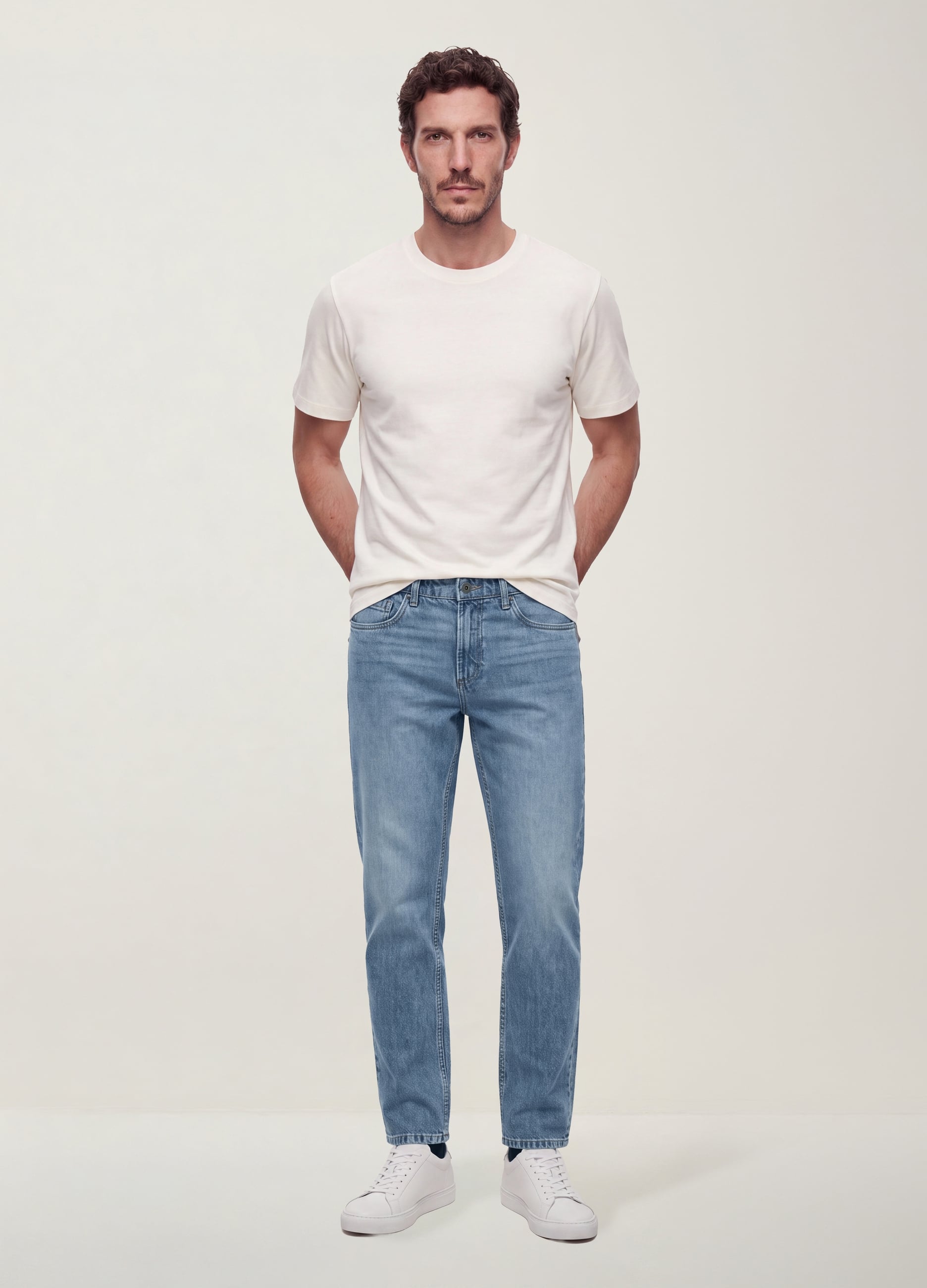 T-shirt Bianca In Puro Cotone A Maniche Corte Regular Fit
