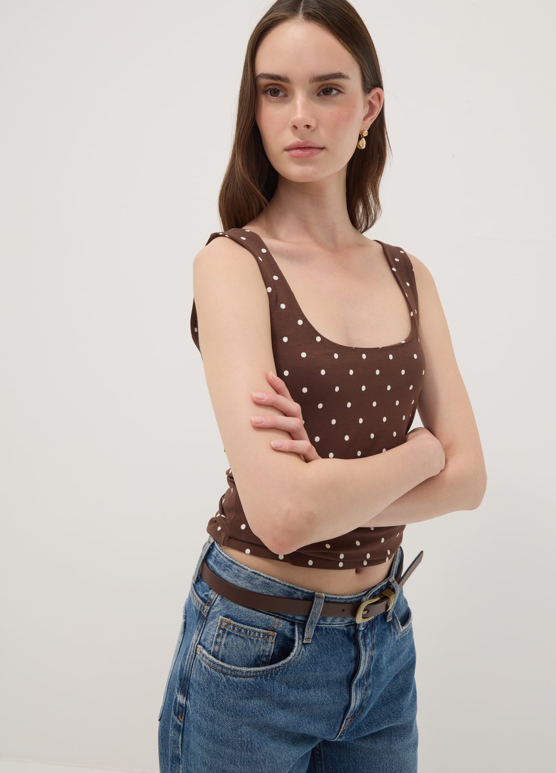 Top Marrone Fitted In Cotone Elasticizzato A Pois