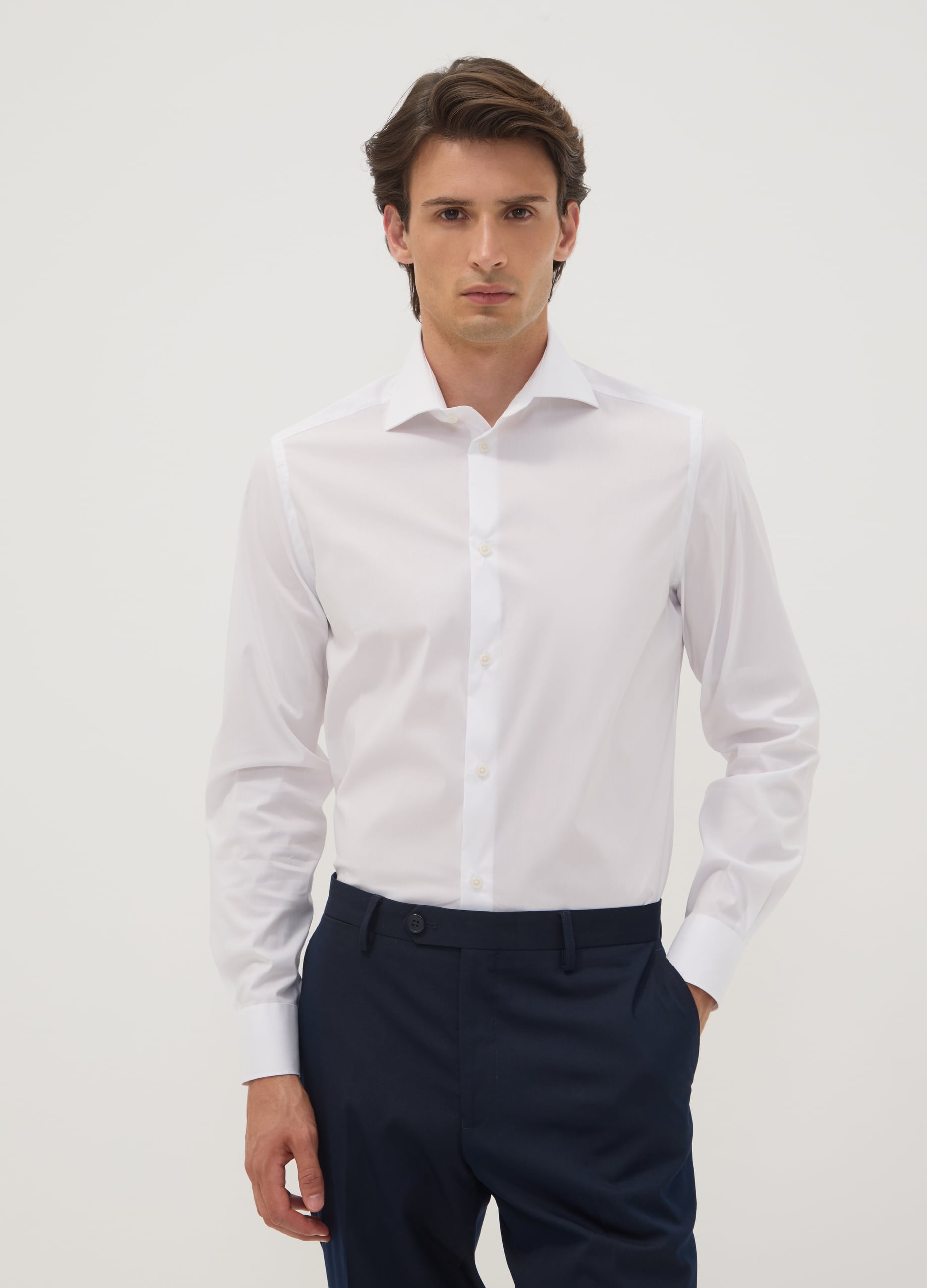 Camicia Bianca In Popeline Di Cotone Elasticizzato Con Collo Francese Slim Fit
