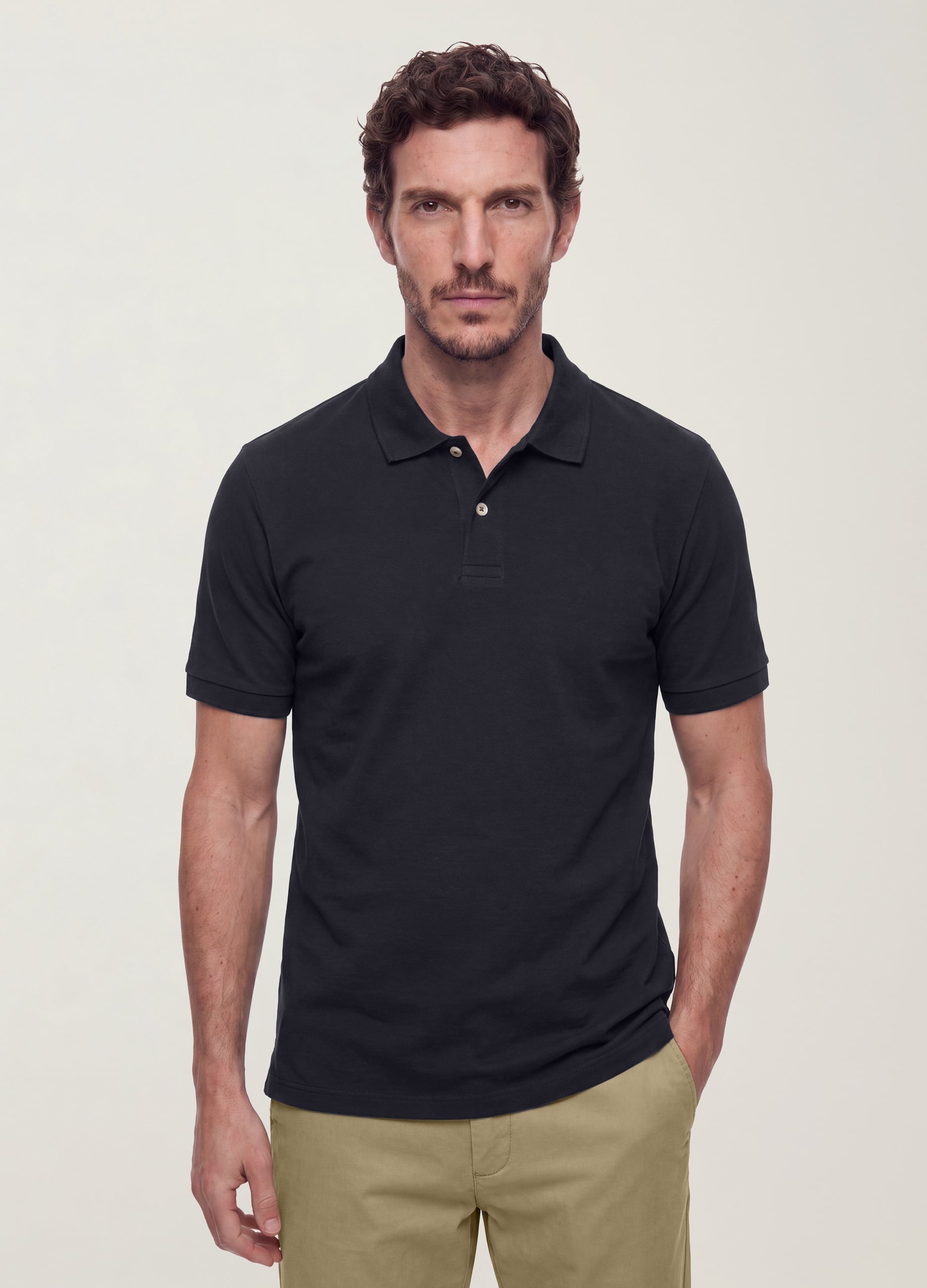 Polo Nera In Puro Cotone Piquet Con Colletto Classico Regular Fit