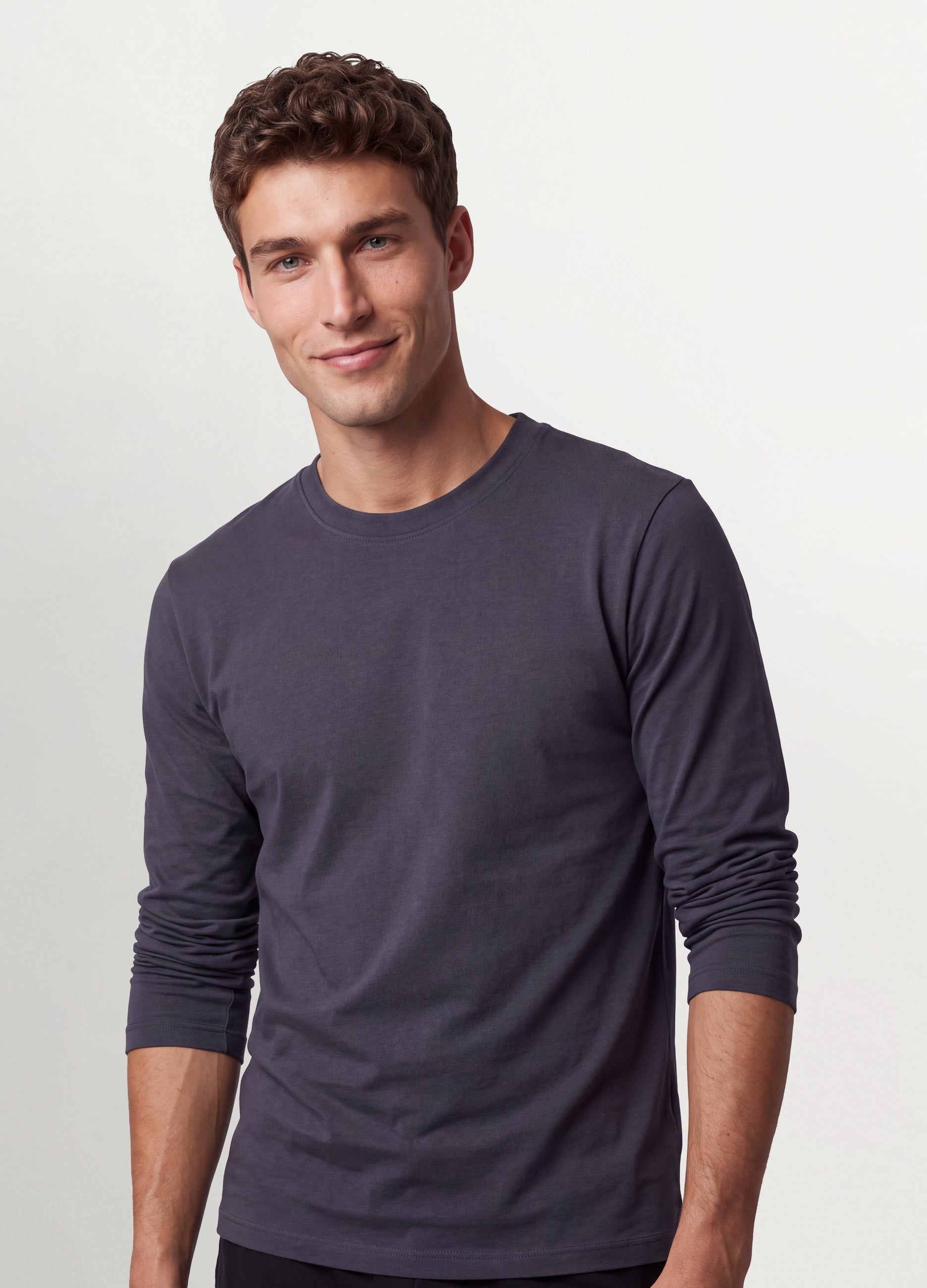 T-shirt Grigia A Maniche Lunghe In Puro Cotone Organico Con Girocollo