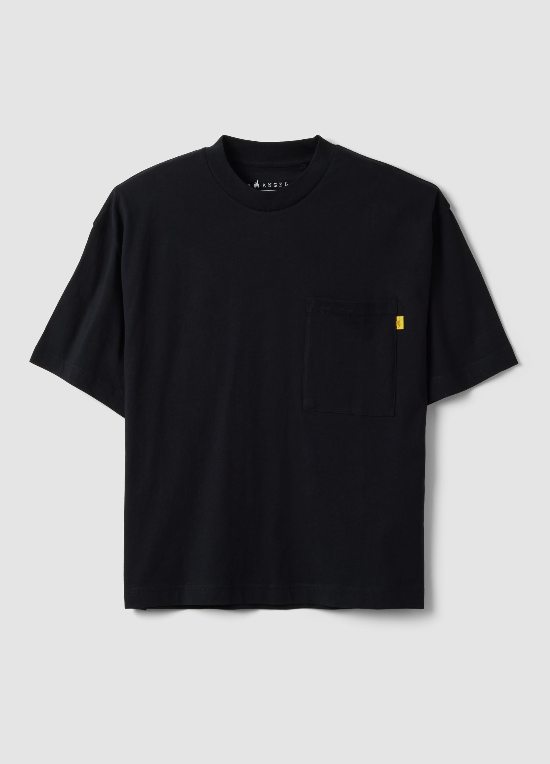 T-shirt Nera In Puro Cotone Girocollo Con Taschino Boxy Fit