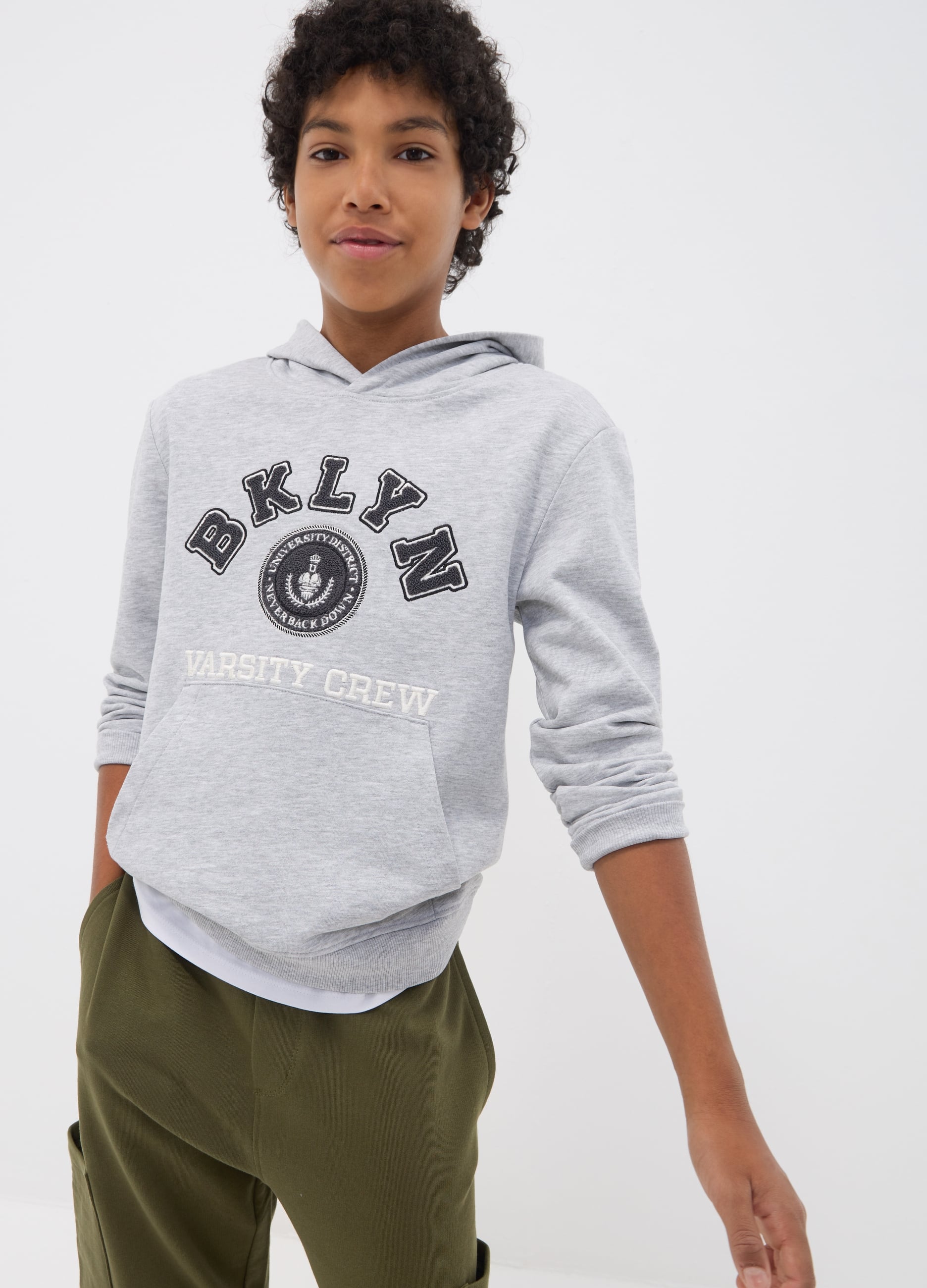 Felpa Grigia In Misto Cotone E Viscosa Con Cappuccio Relaxed Fit Per Ragazzo