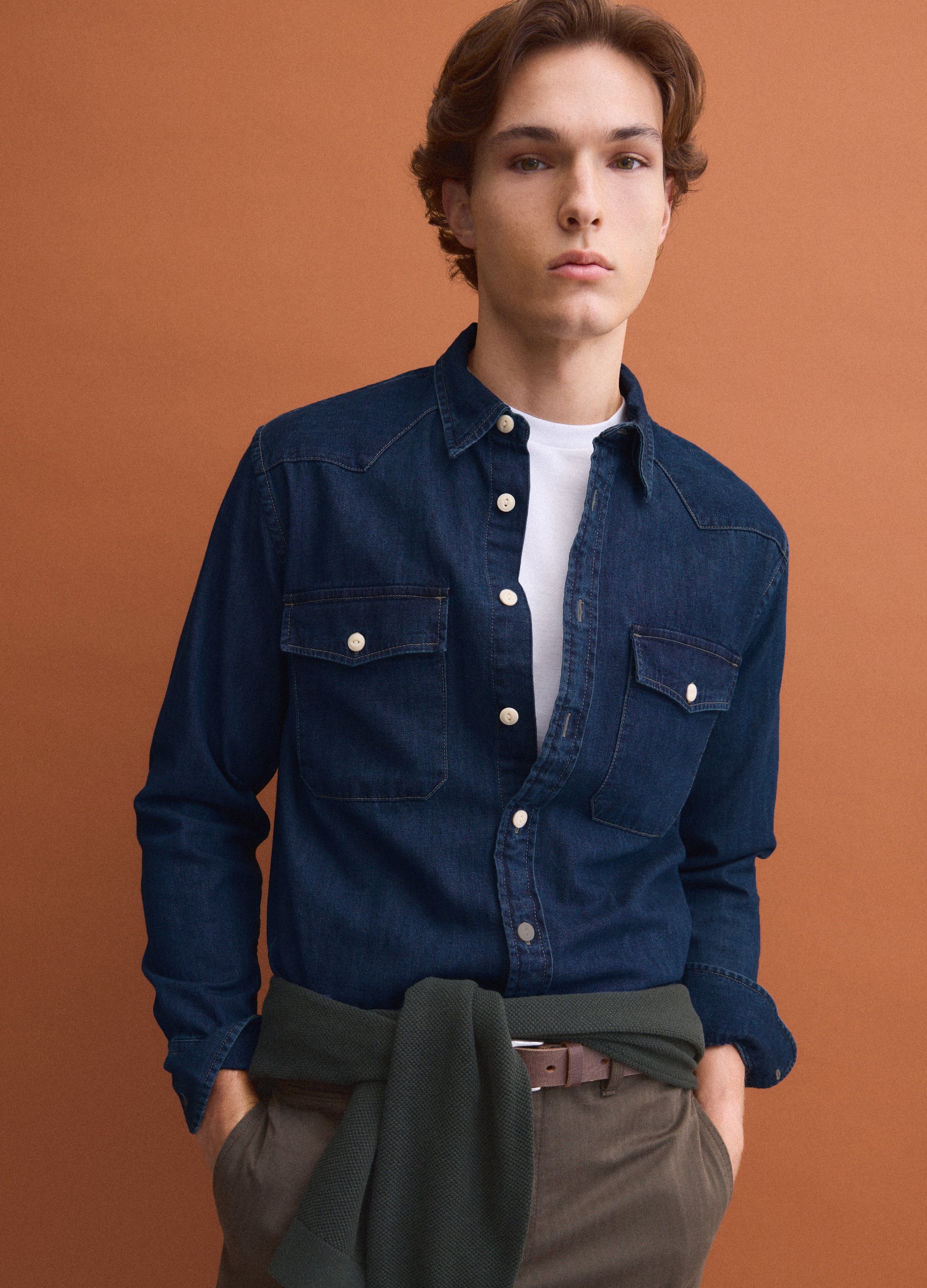 Camicia Blu In Puro Cotone Con Bottoni E Colletto Classico Regular Fit