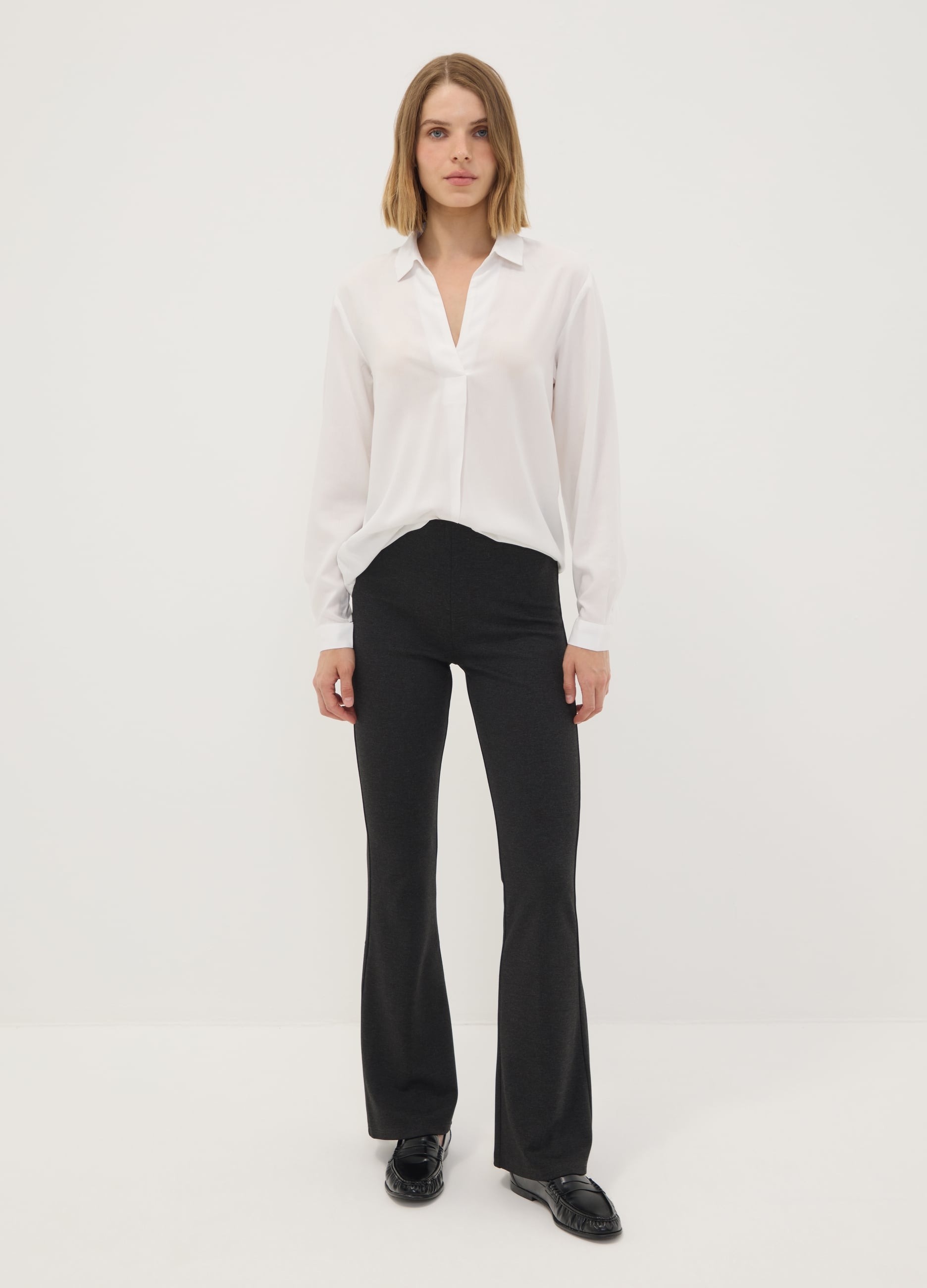 Leggings Grigi Flare Fit In Punto Milano Di Viscosa Elasticizzata