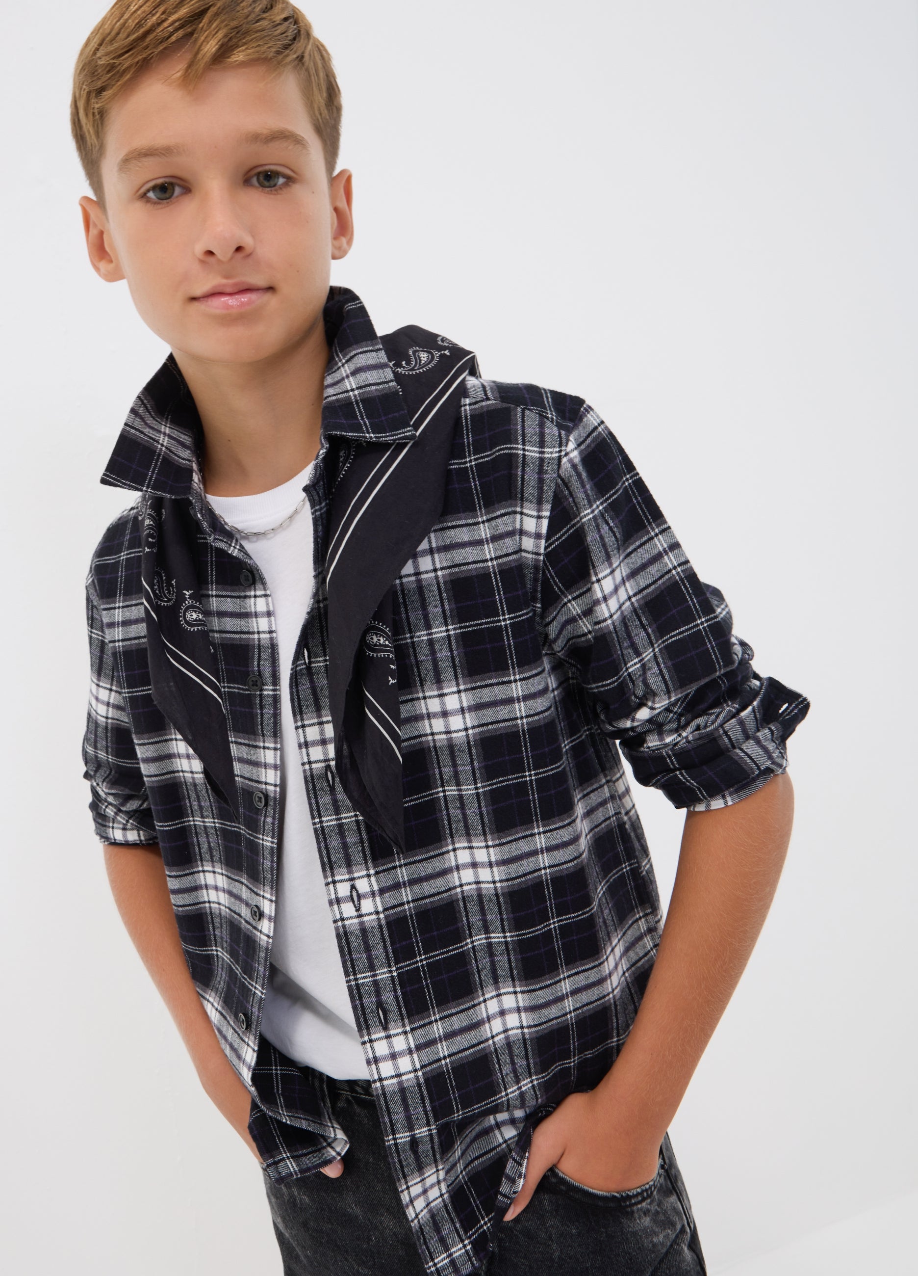 Camicia Nera A Quadri In Puro Cotone Regular Fit Per Ragazzo