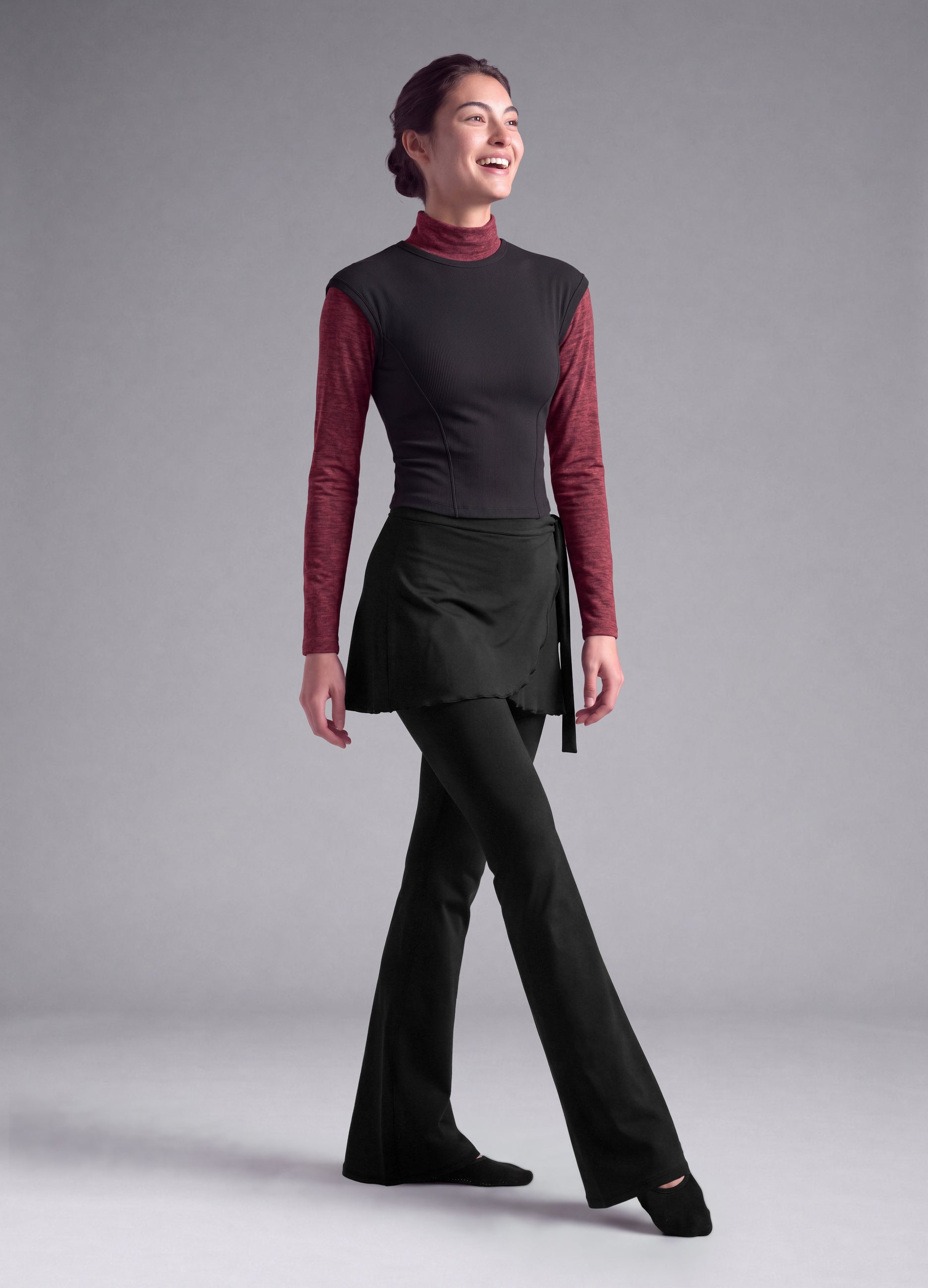 Leggings Nero Flare In Tessuto Elasticizzato