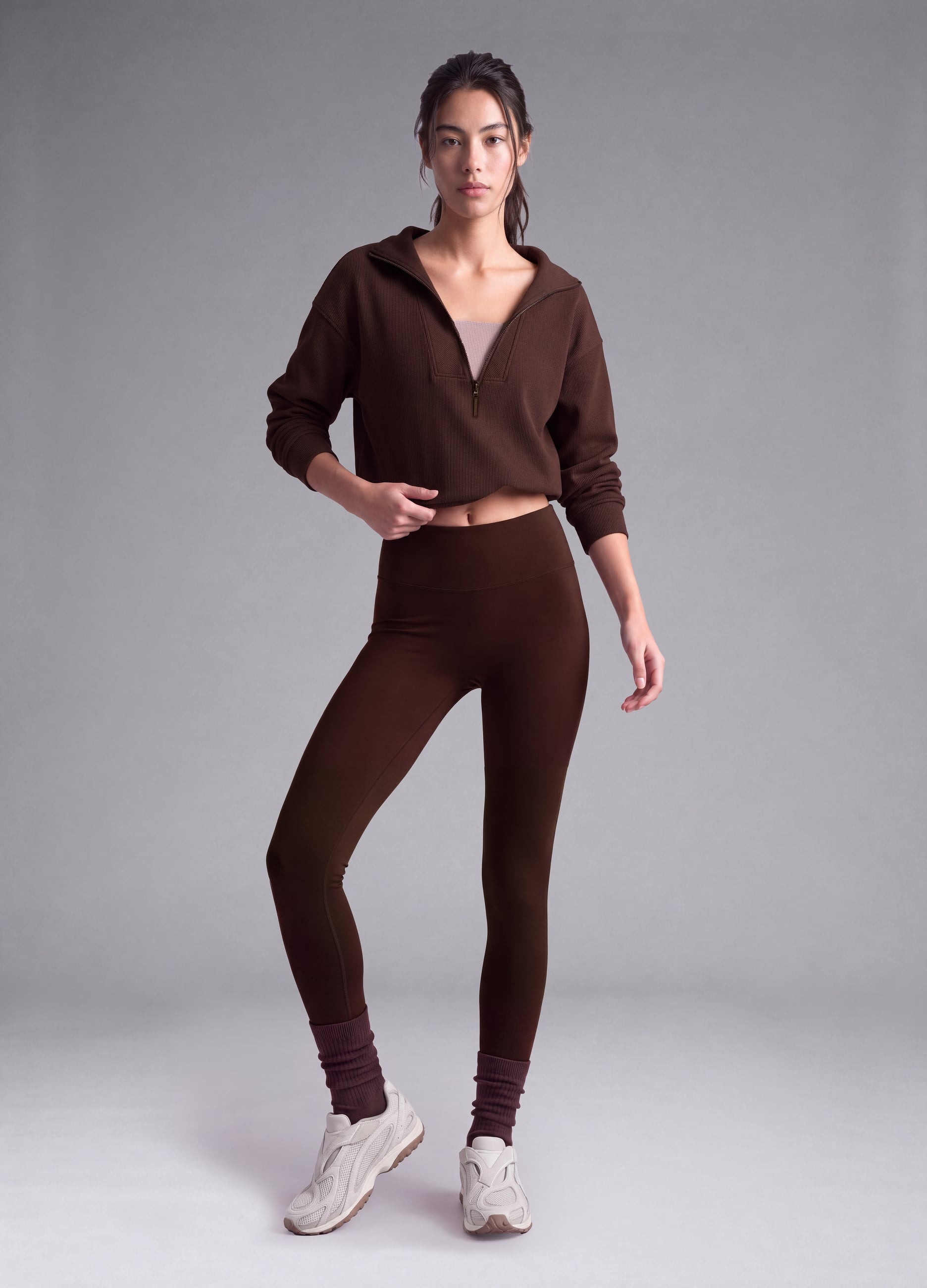 Leggings Marroni In Tessuto Elasticizzato A Vita Alta