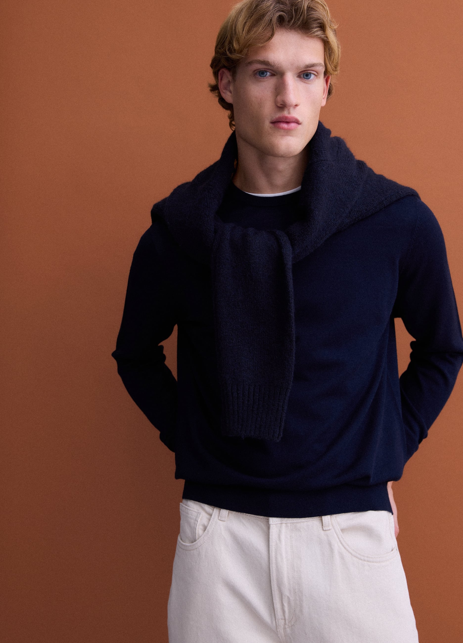 Maglia Blu Navy Girocollo In Pura Lana Merino Regular Fit