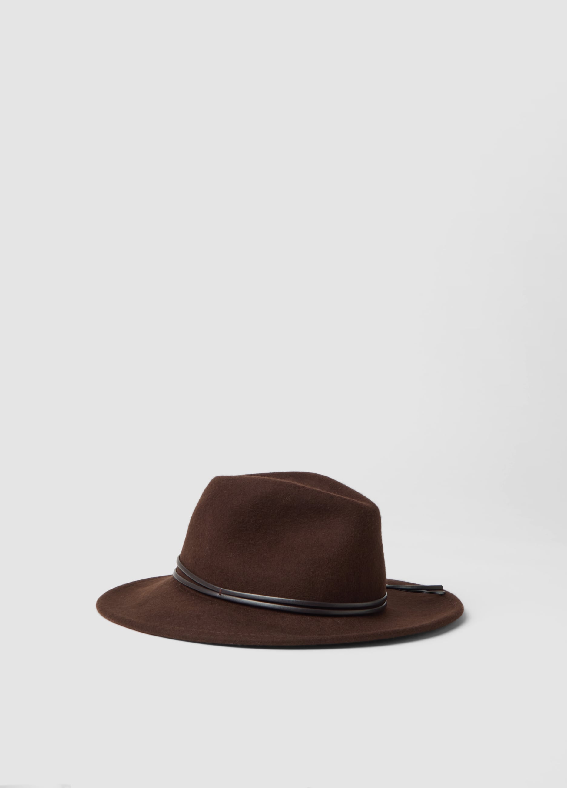 Cappello Marrone In Pura Lana Con Falda Ampia