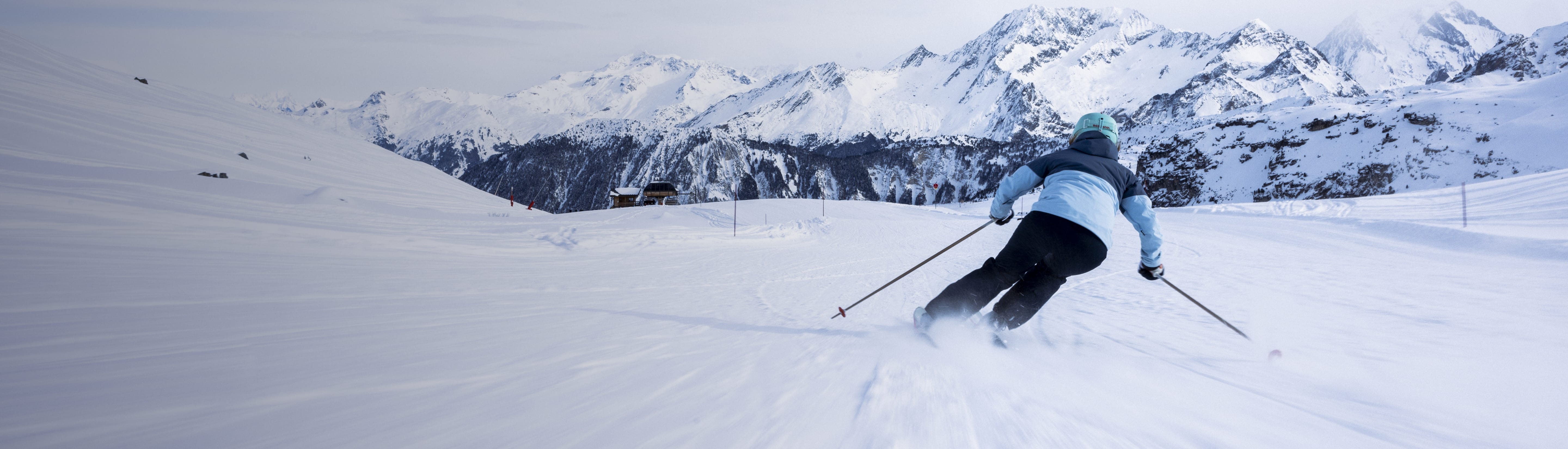 Skier on the slopes wearing a Rossignol outfit