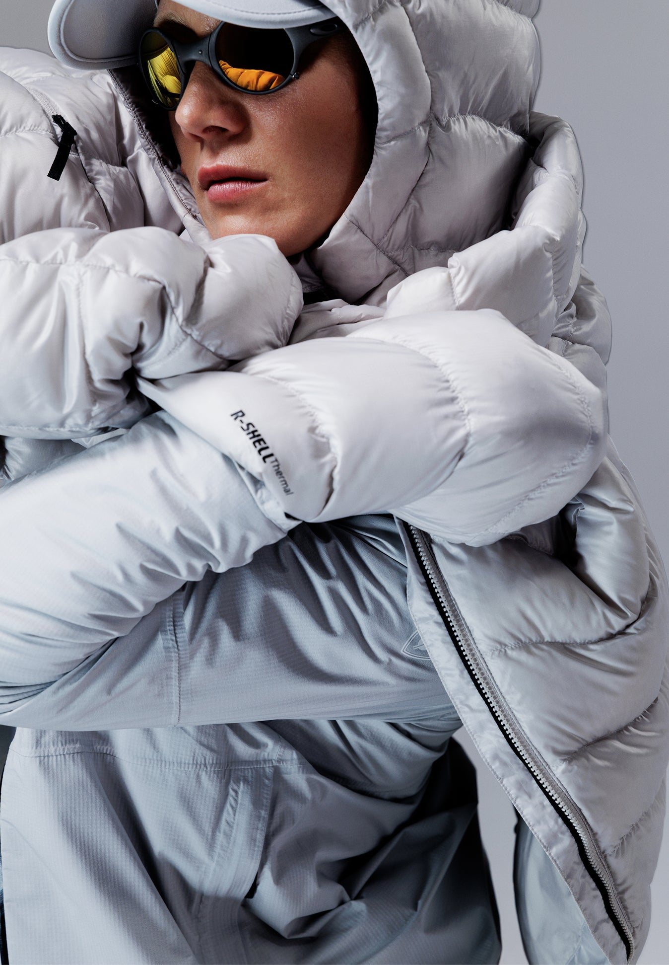 Women-Verok-Hoodie-Jkt-Mobile (2)