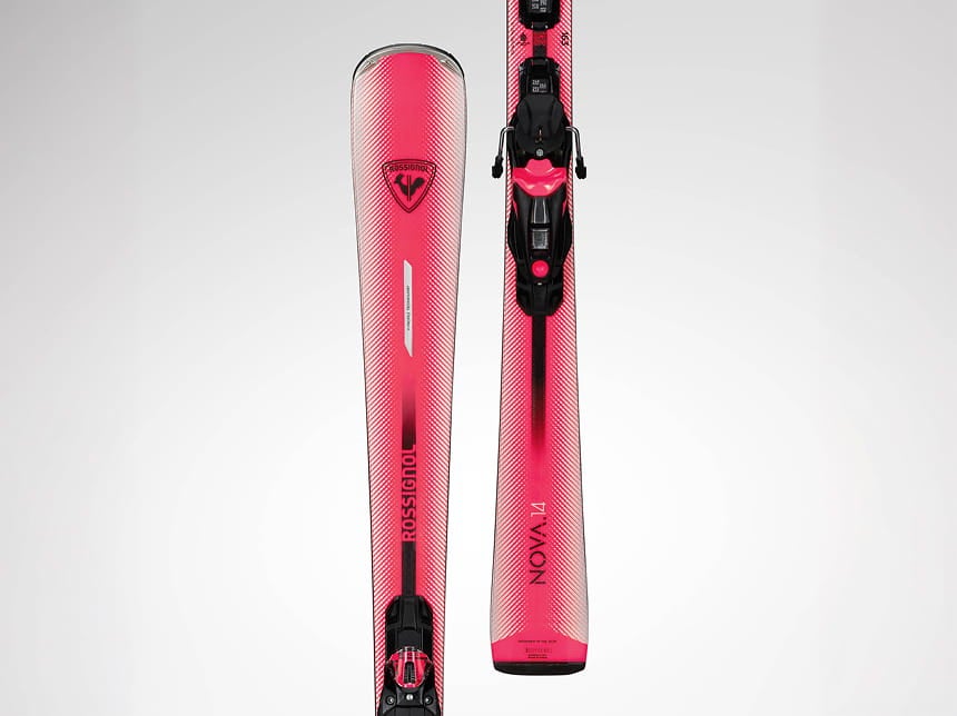 Skis de piste Rossignol Nova pour femme au design rose, conçus pour le carving, la stabilité et des virages précis