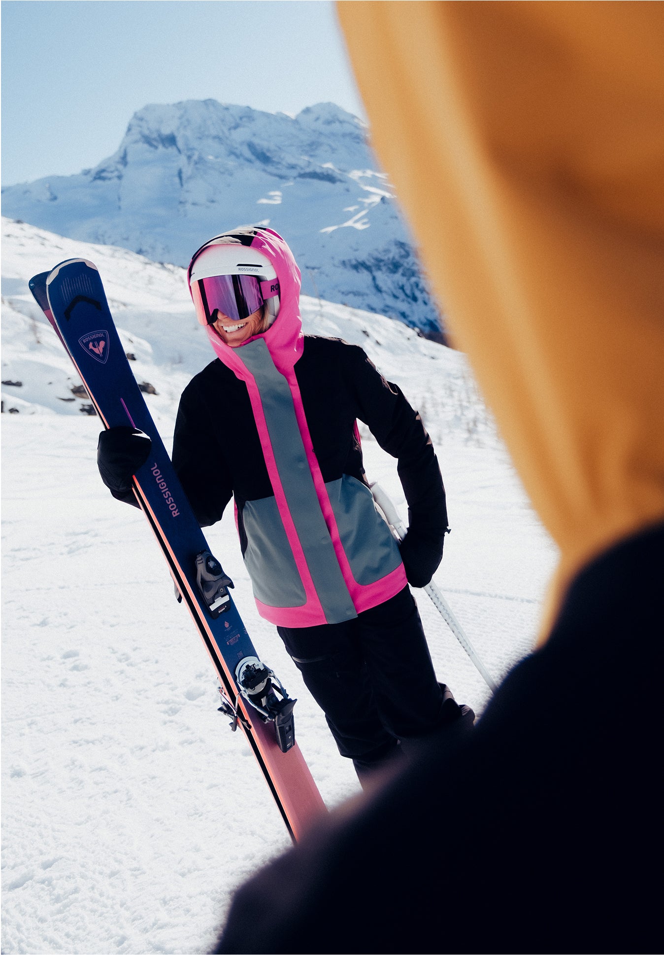 Women_Outerlimits_ski_jkt_mobile (3)