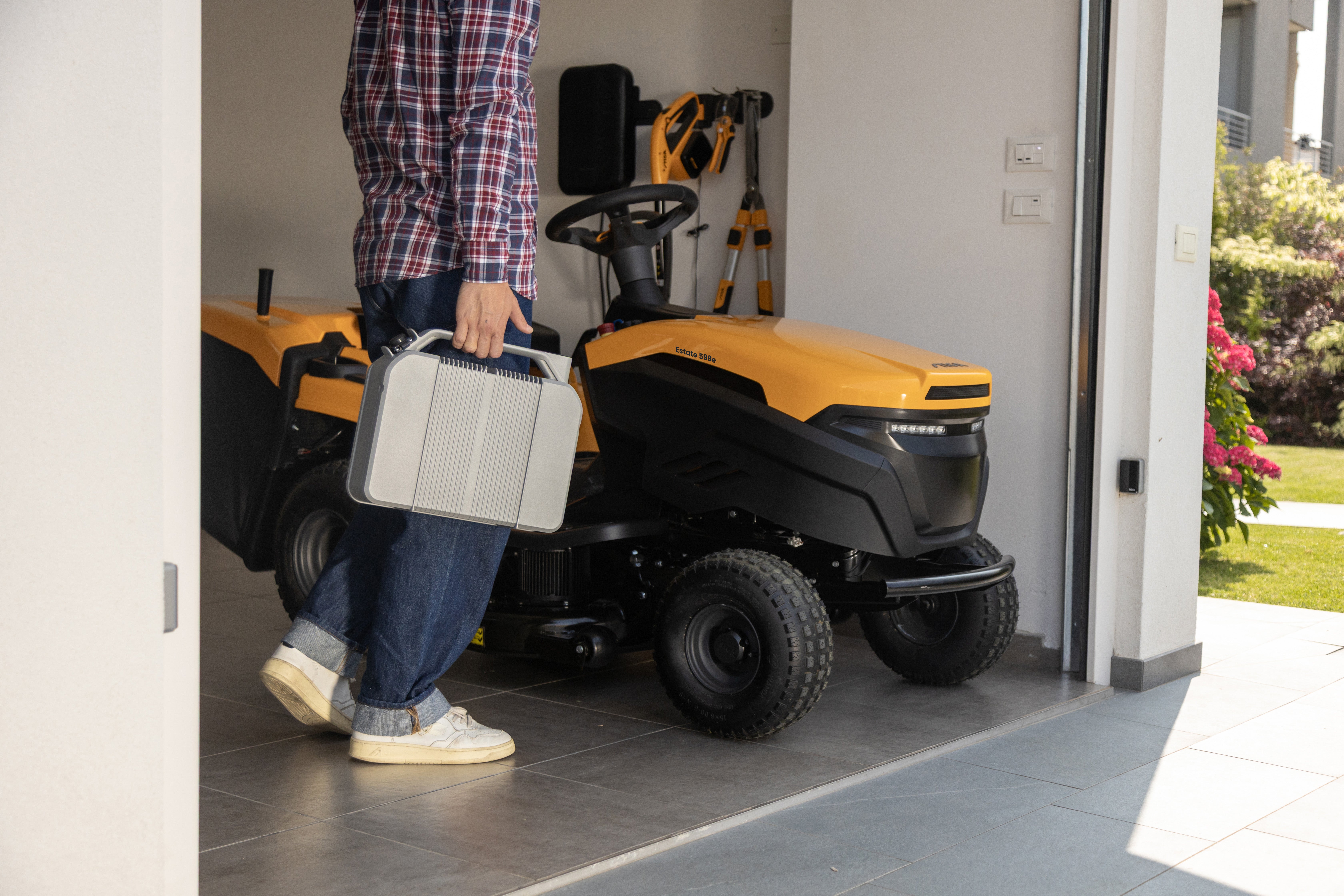 Estate598e_2T2805481ST1_amb13