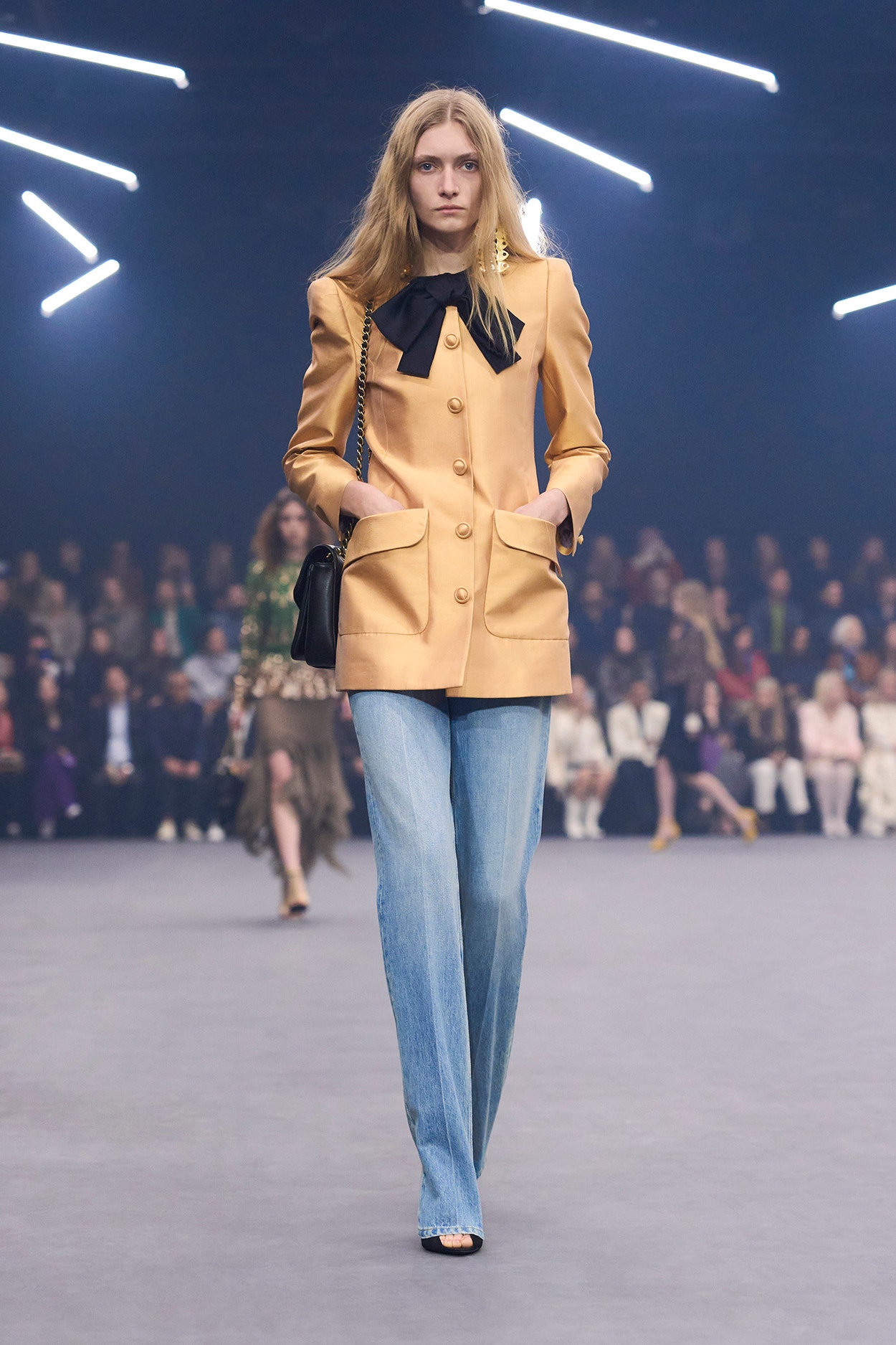 VALENTINO sfilata collezione Primavera/Estate 2026 141 68e3900abdacca39e6339779