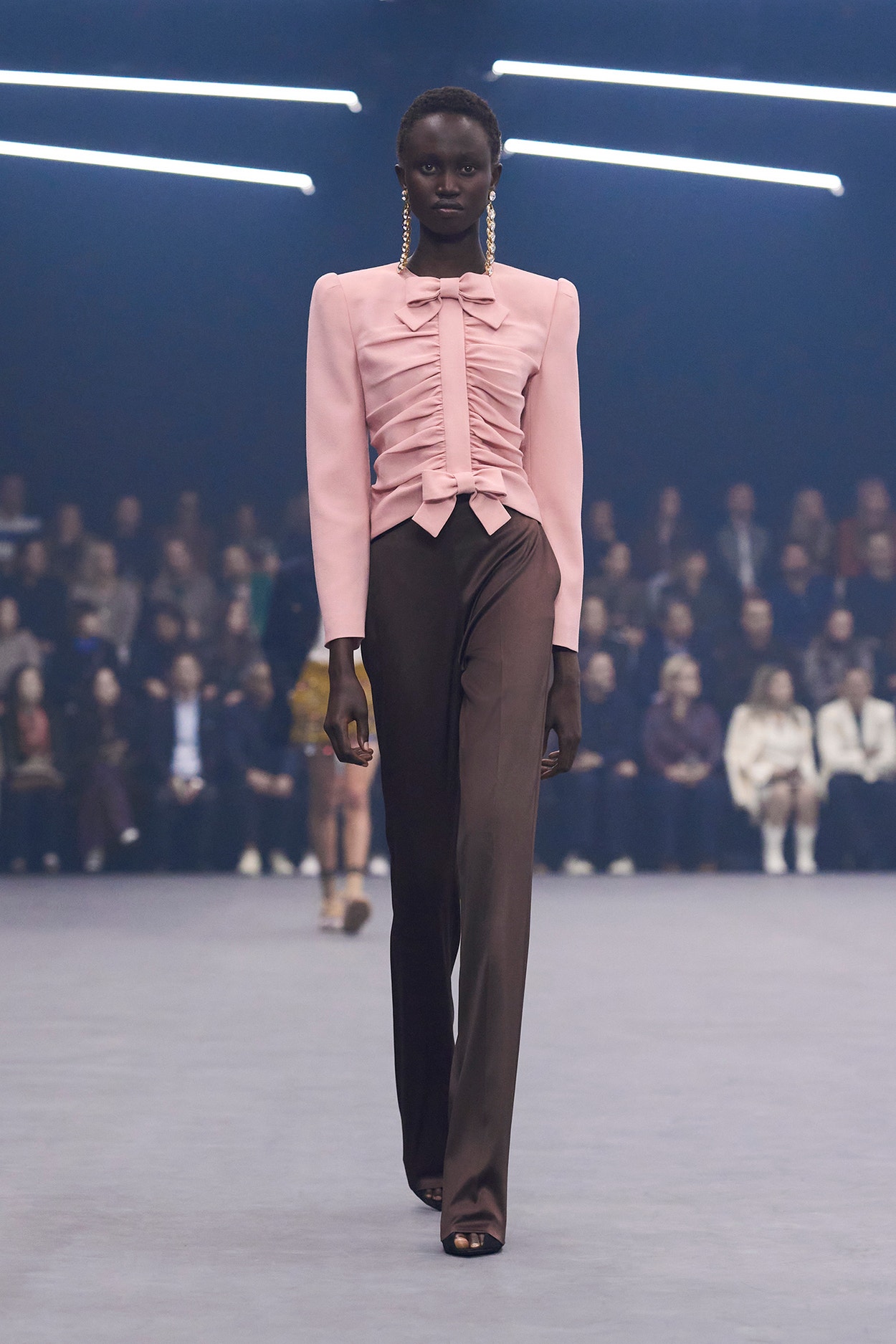 VALENTINO sfilata collezione Primavera/Estate 2026 145 68e3900b86f6e08e7c2cb183