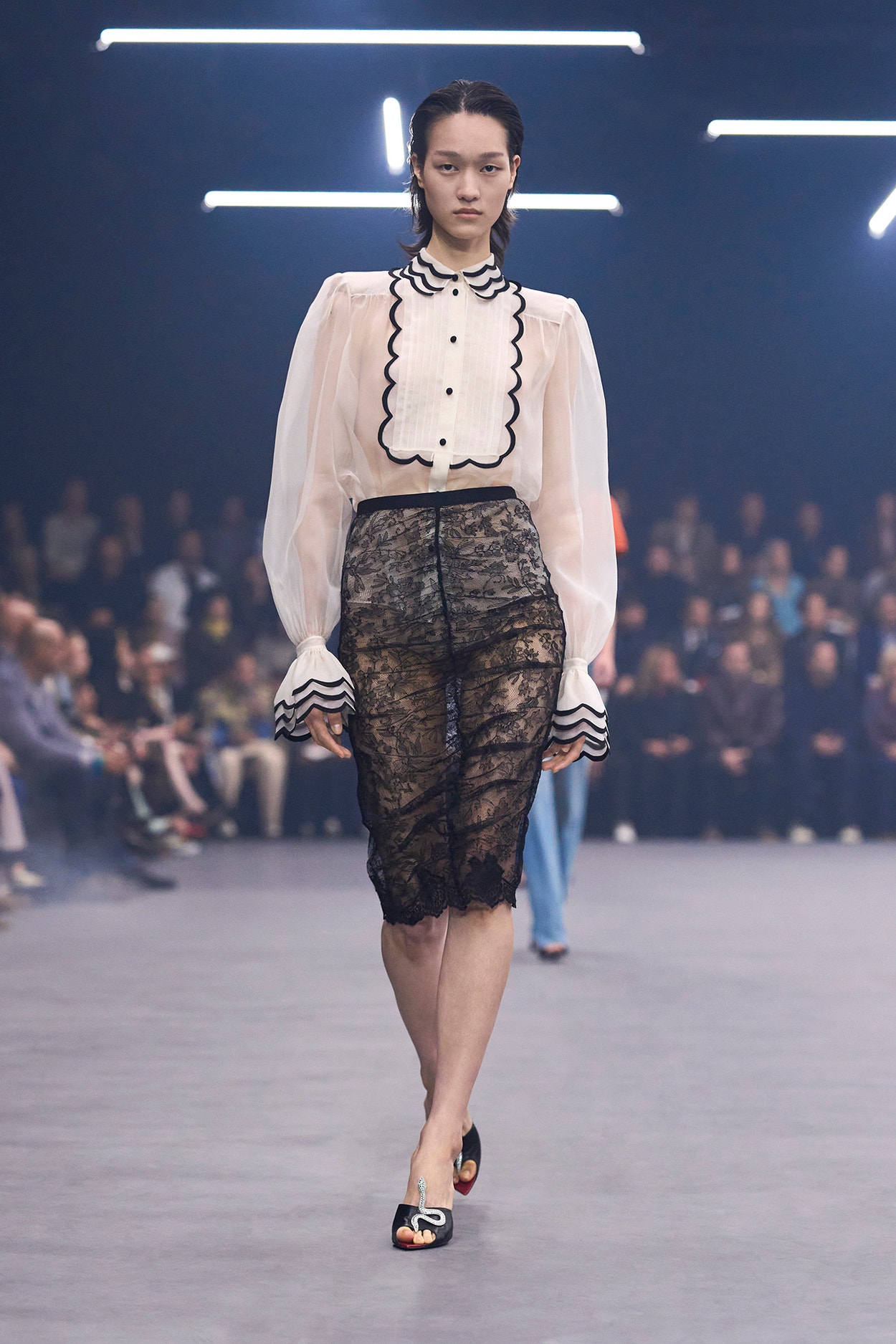 VALENTINO sfilata collezione Primavera/Estate 2026 177 68e3900e3b5be70158d80183