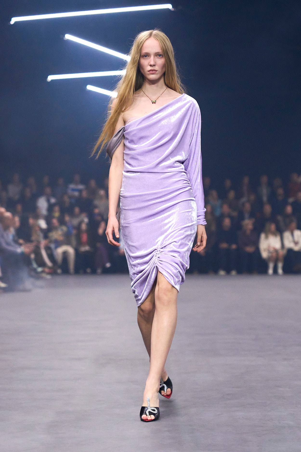 VALENTINO sfilata collezione Primavera/Estate 2026 171 68e3900e7d7c490b5d329e6e